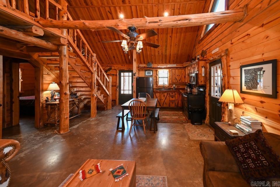 70 Three Pines  Norman, AR