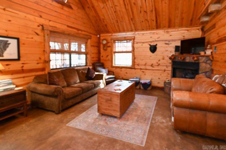 70 Three Pines  Norman, AR