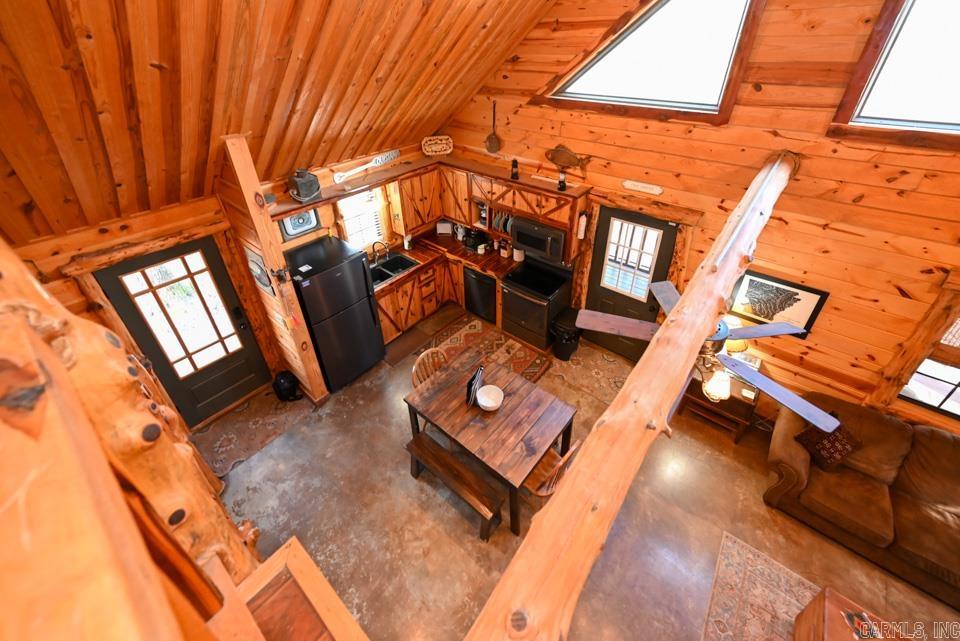 70 Three Pines  Norman, AR