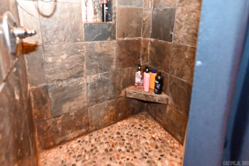 70 Three Pines  Norman, AR