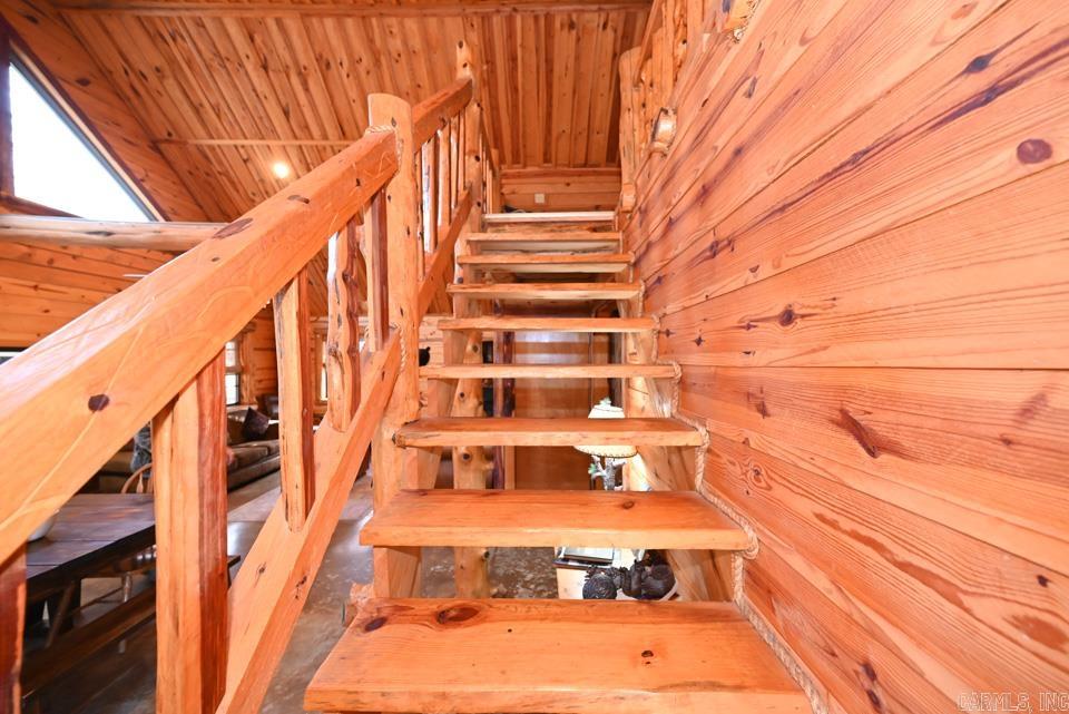 70 Three Pines  Norman, AR