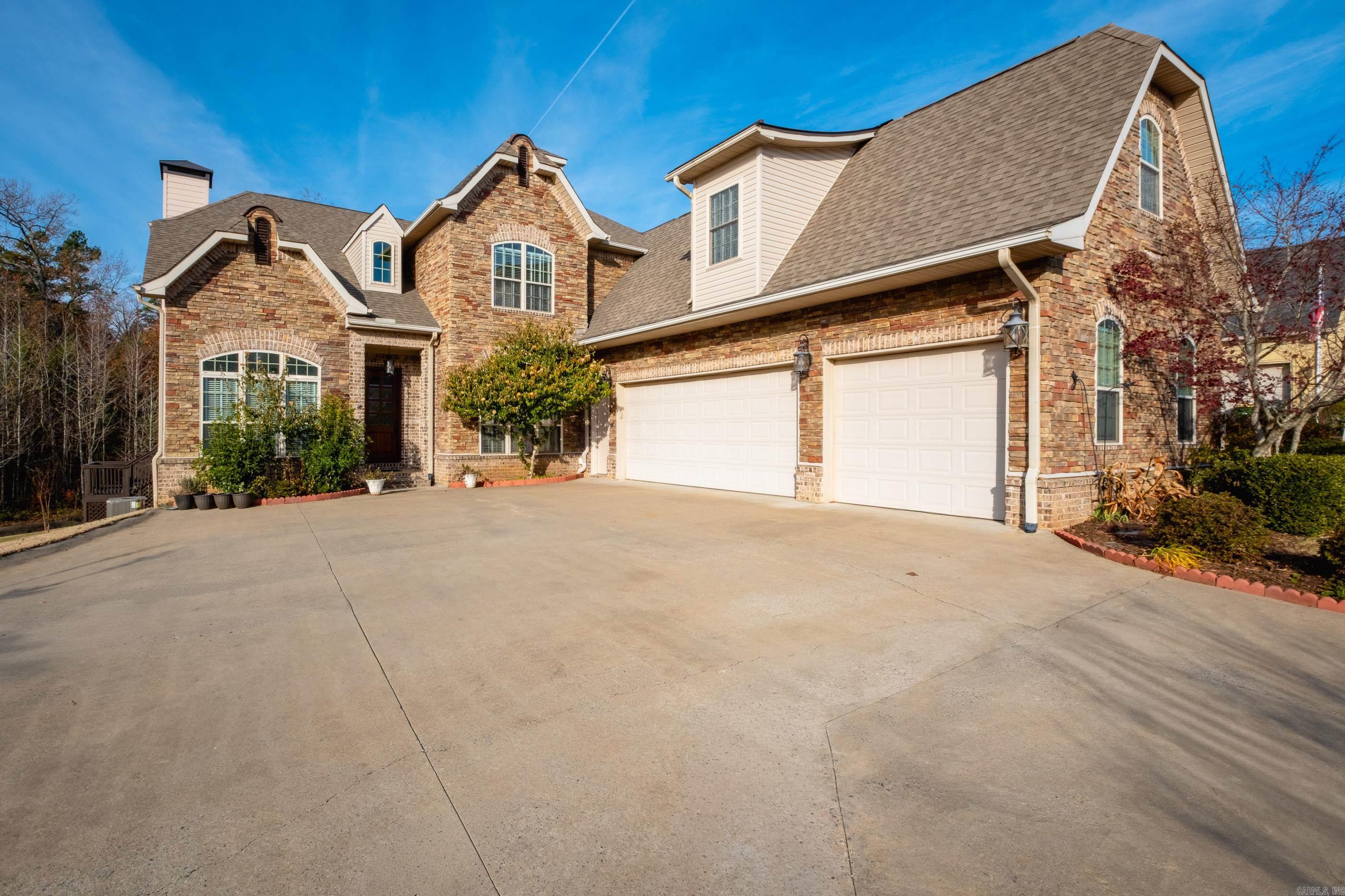 26 Alton Ln Little Rock, AR 72211