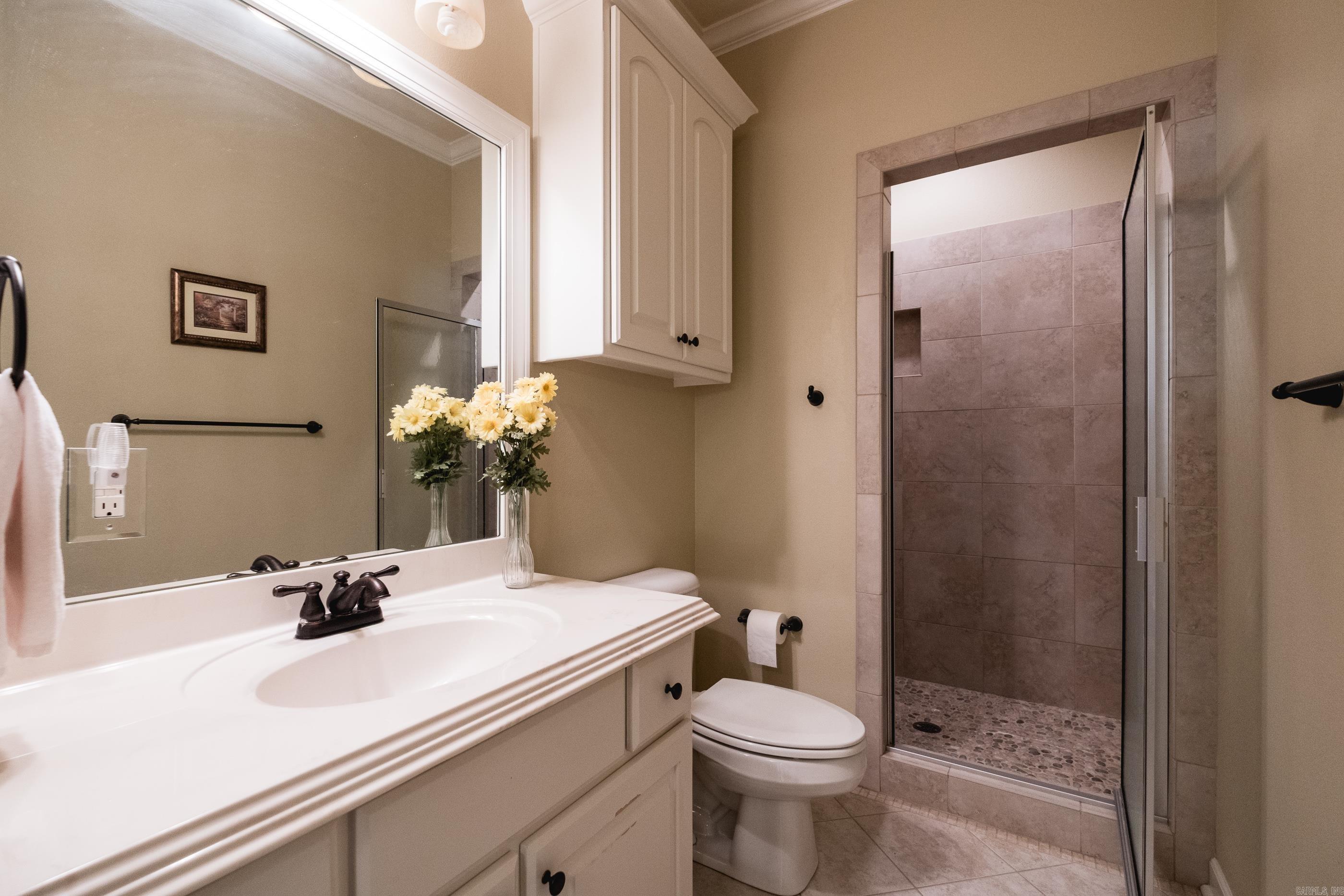 26 Alton Ln Little Rock, AR 72211