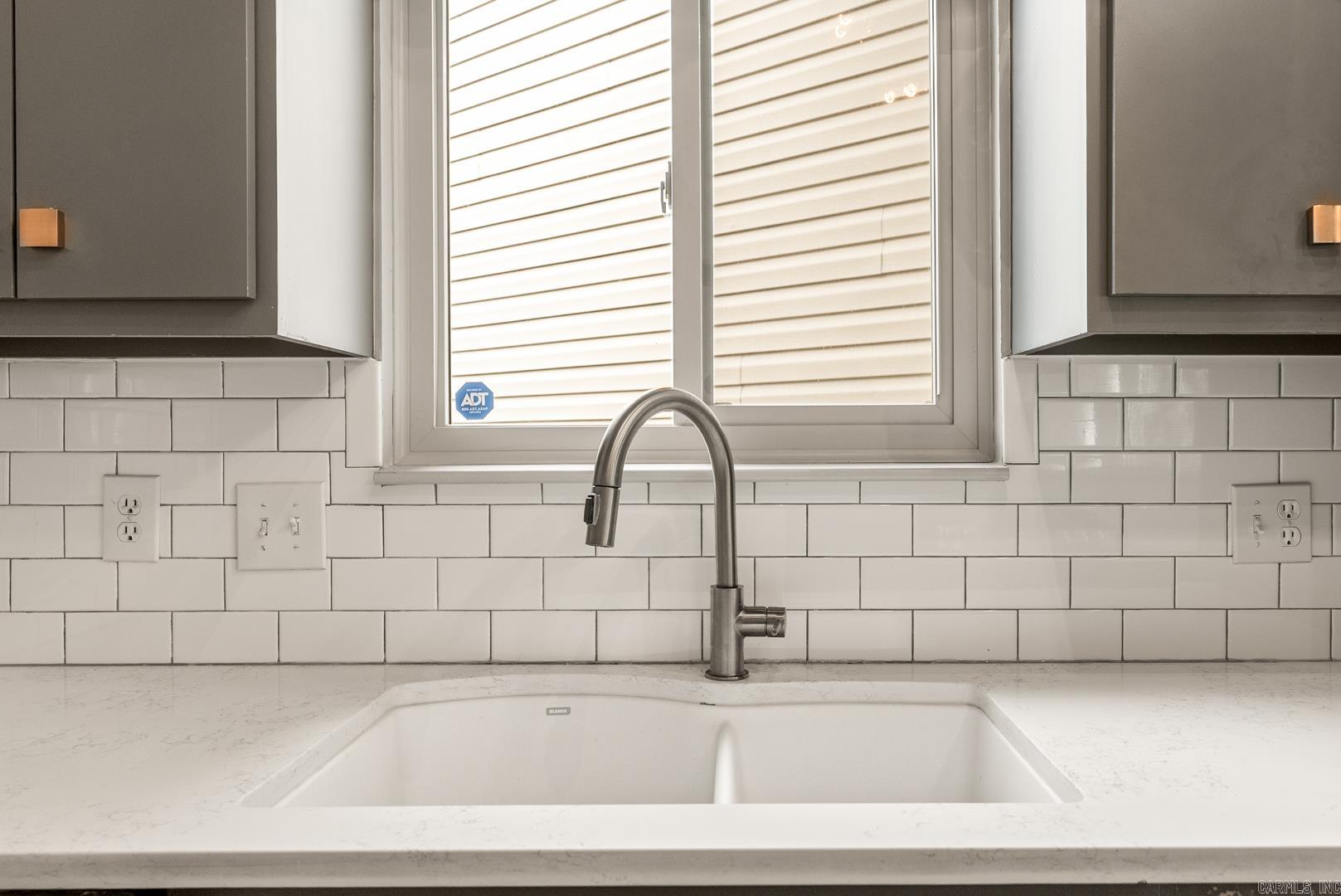 2510 Riverfront Drive Little Rock, AR 72202