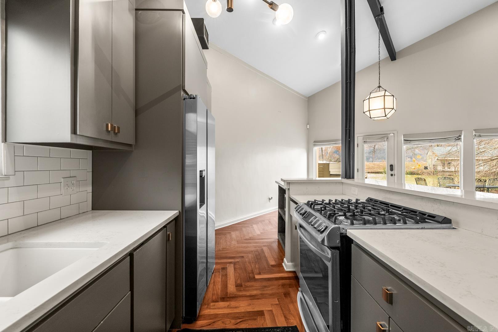 2510 Riverfront Drive Little Rock, AR 72202