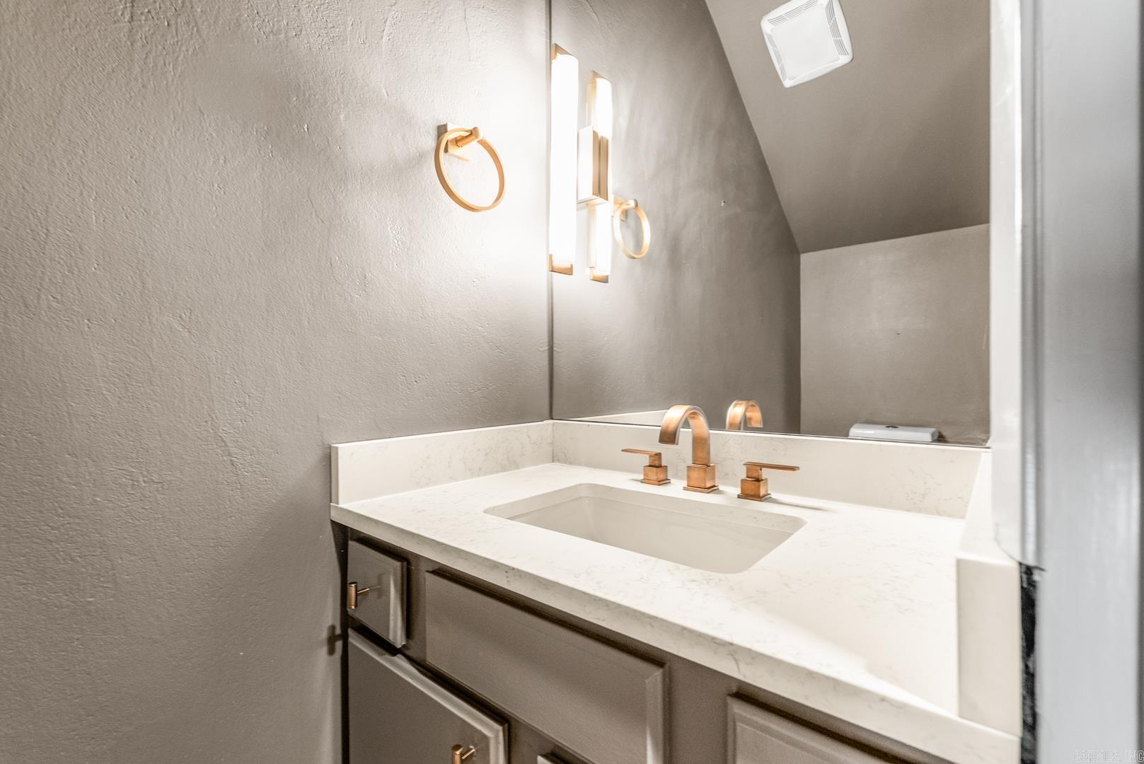 2510 Riverfront Drive Little Rock, AR 72202