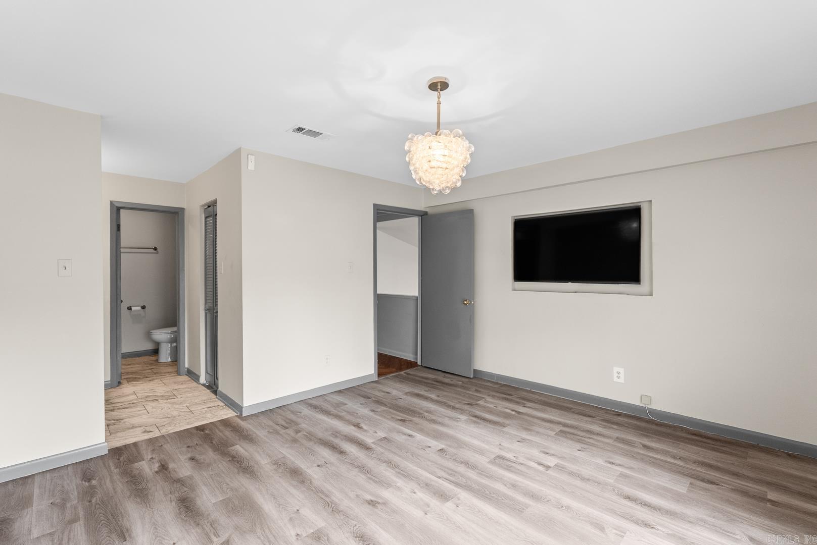 2510 Riverfront Drive Little Rock, AR 72202