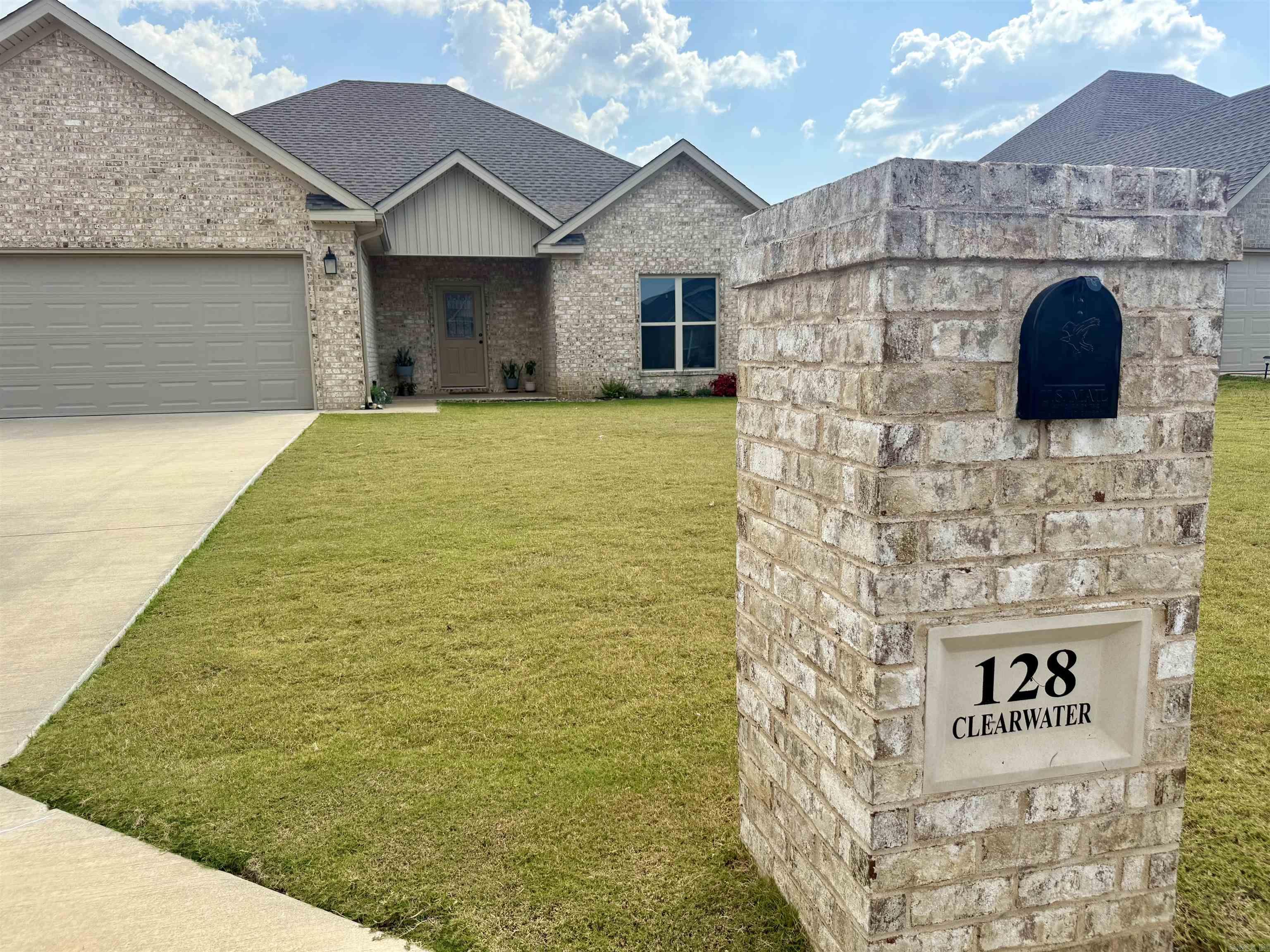 128 Clearwater Drive Brookland, AR 72417