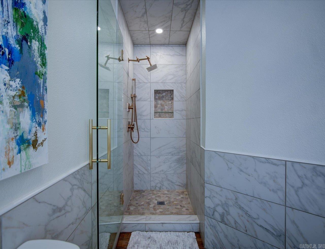 101 Long Island Drive Hot Springs, AR 71913