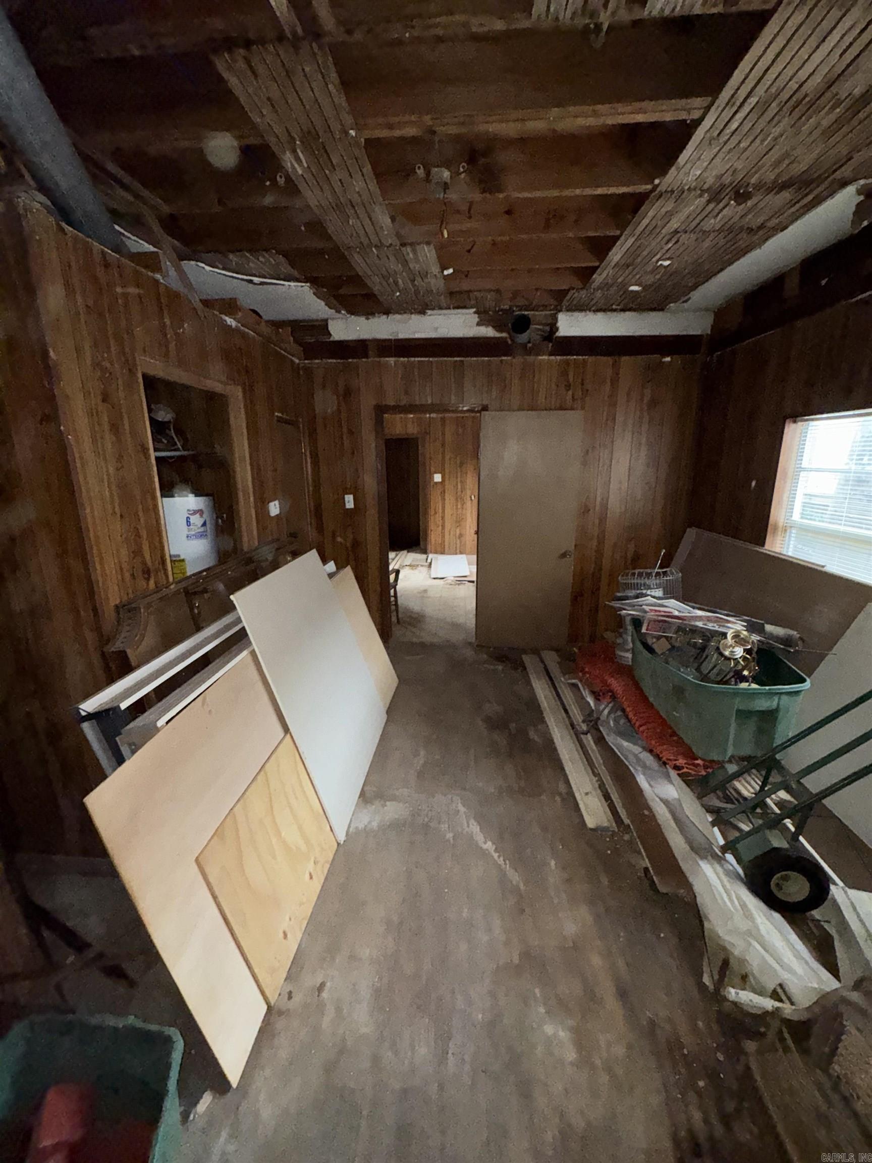 1872 S Gaines  Little Rock, AR