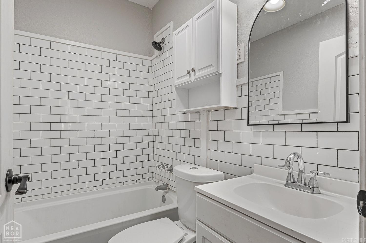 827 W Monroe  Jonesboro, AR