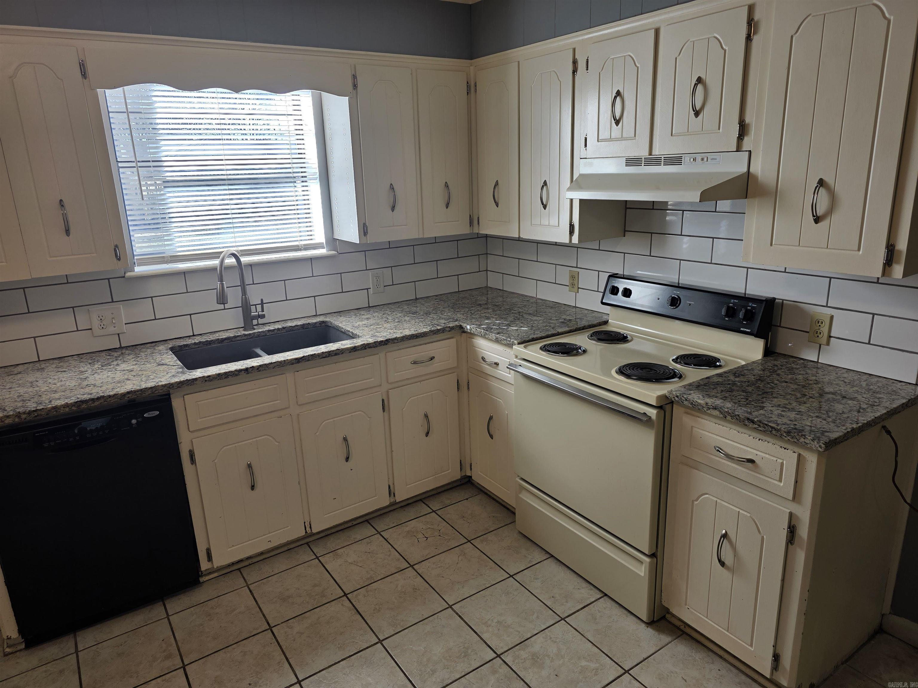 31 St. John  Cabot, AR