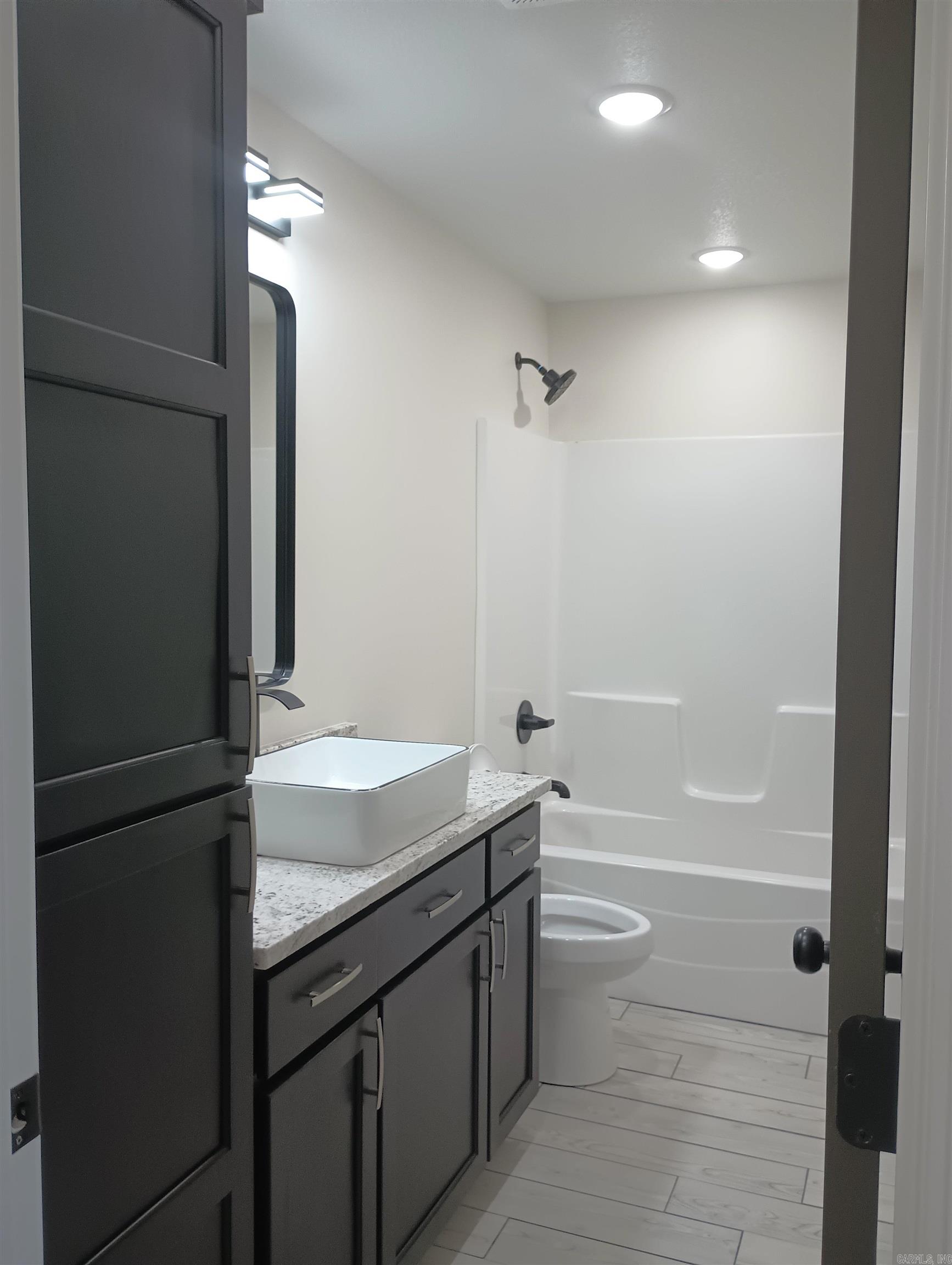 315 N 6th  Paragould, AR