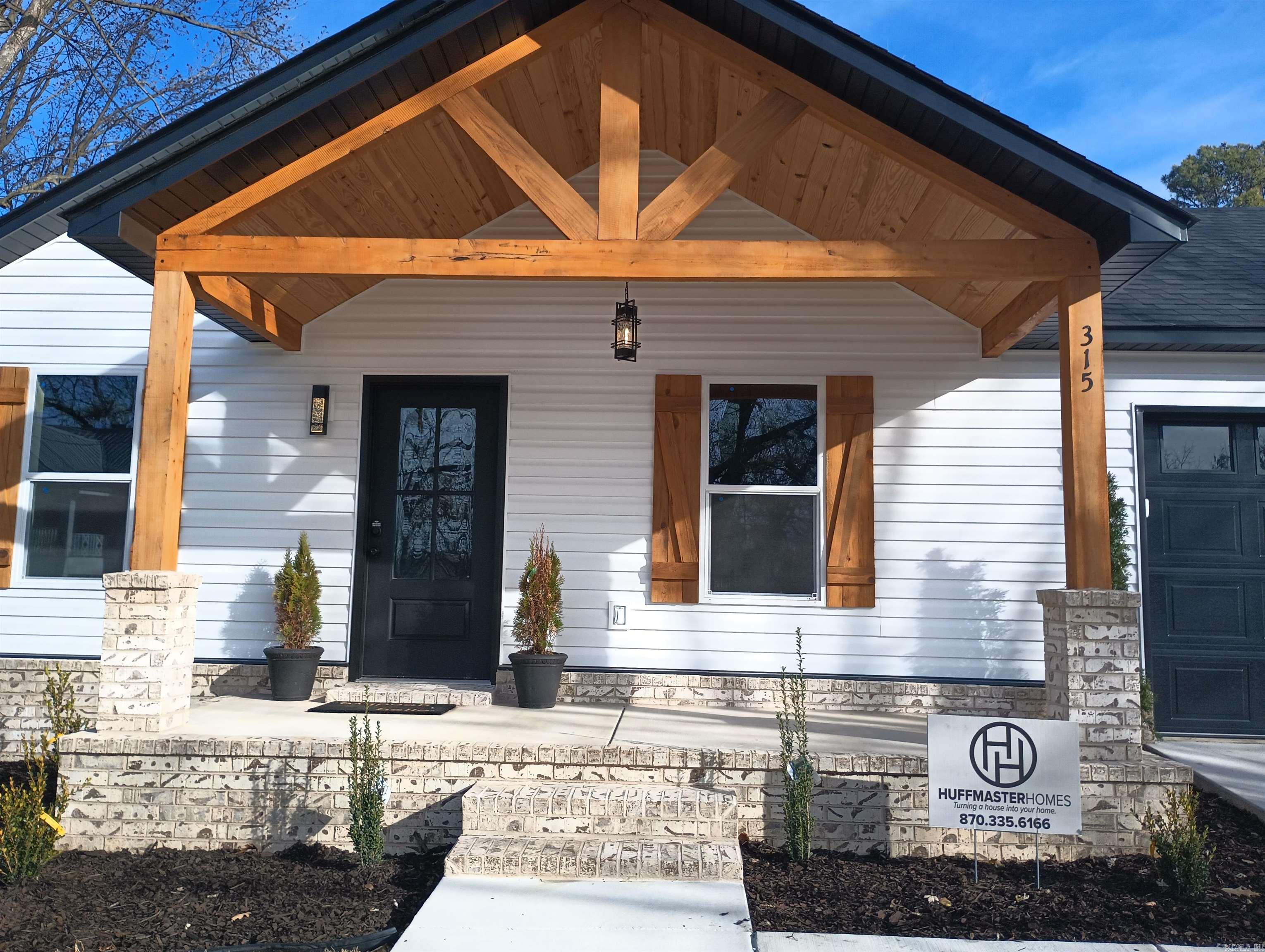 315 N 6th  Paragould, AR