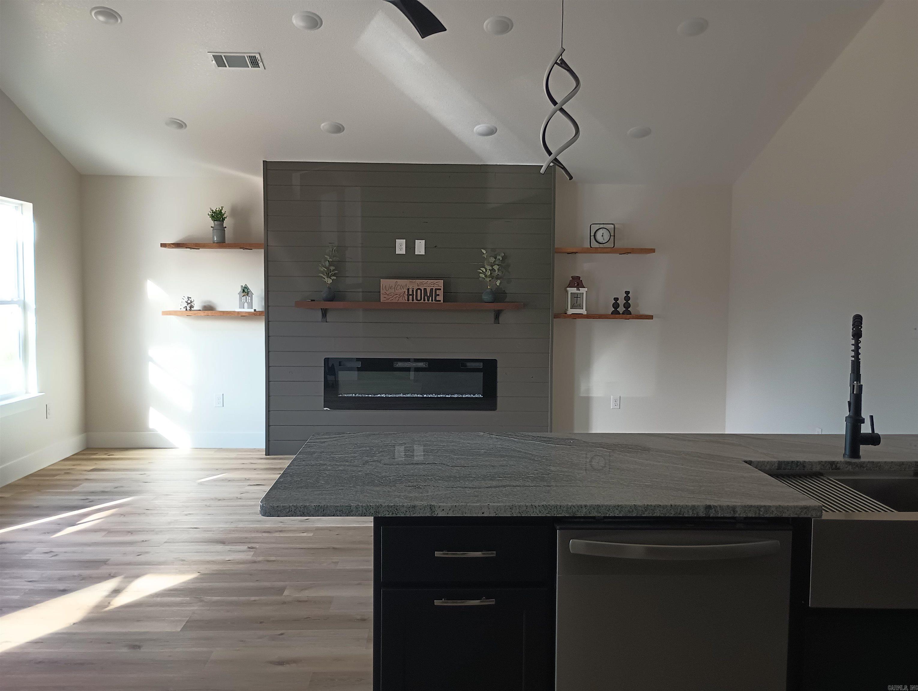 315 N 6th  Paragould, AR