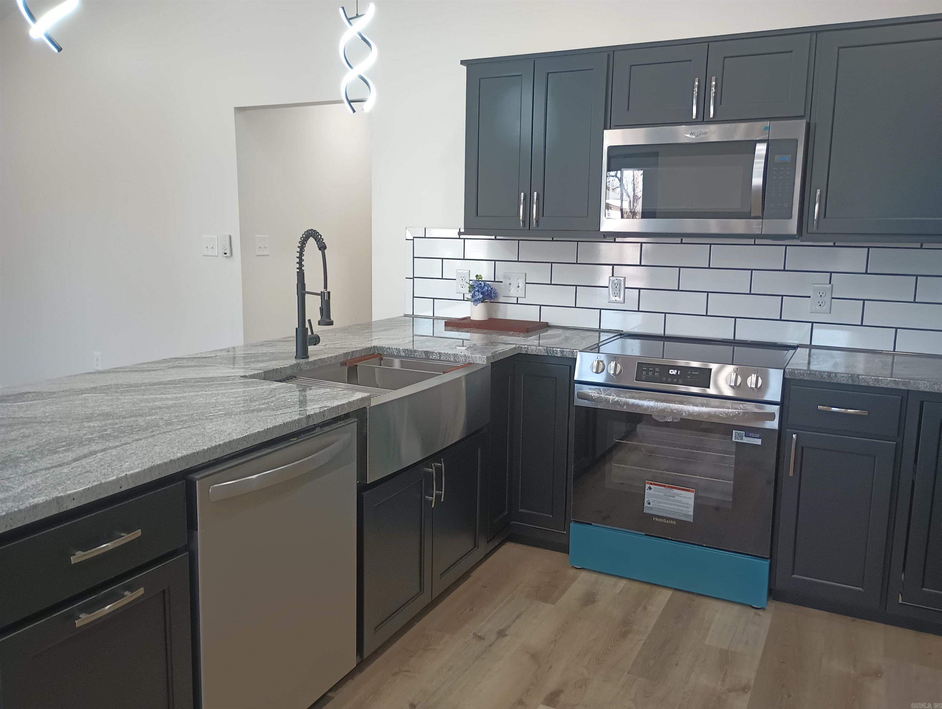 315 N 6th  Paragould, AR