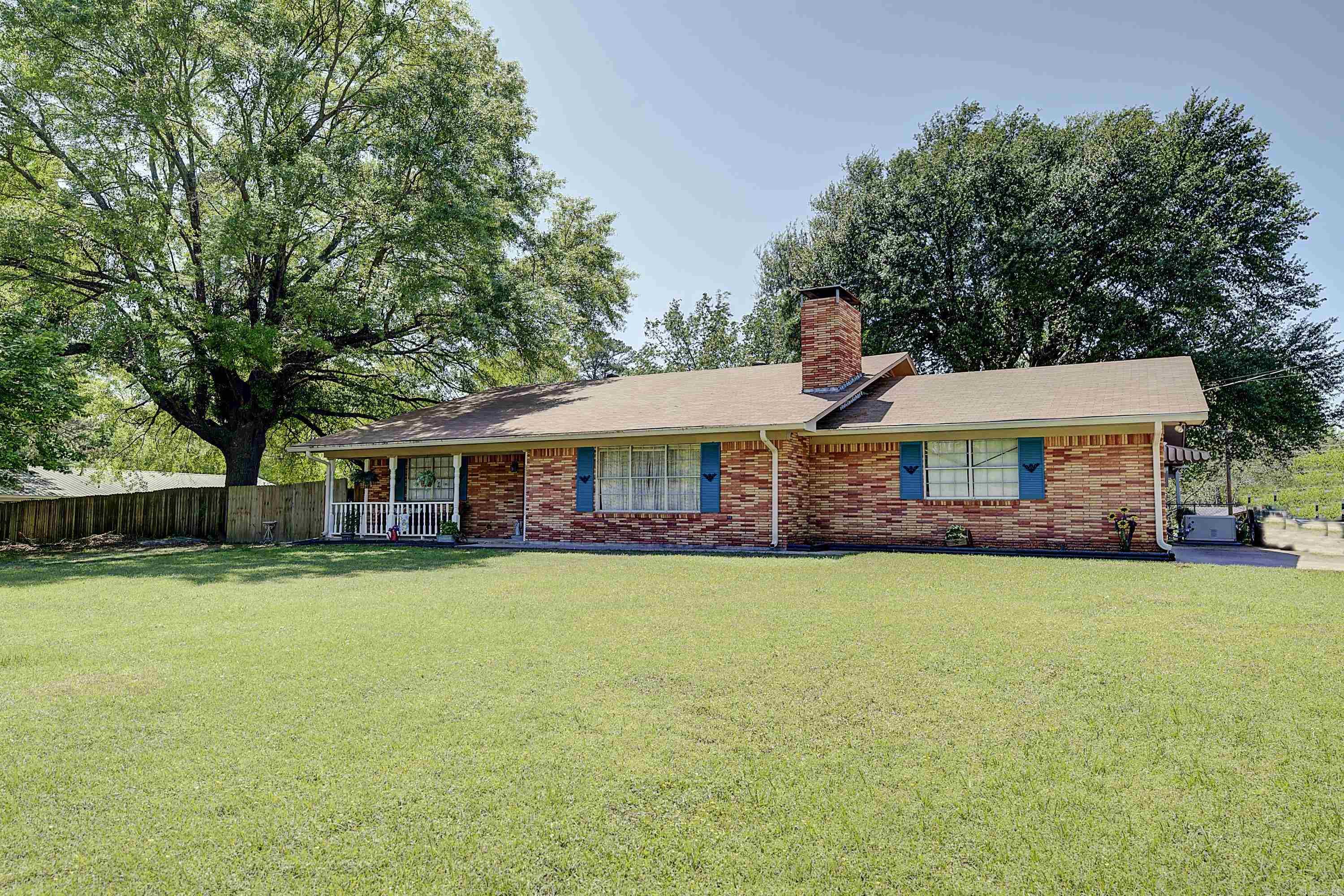 903 Whippoorwill  Atlanta, TX