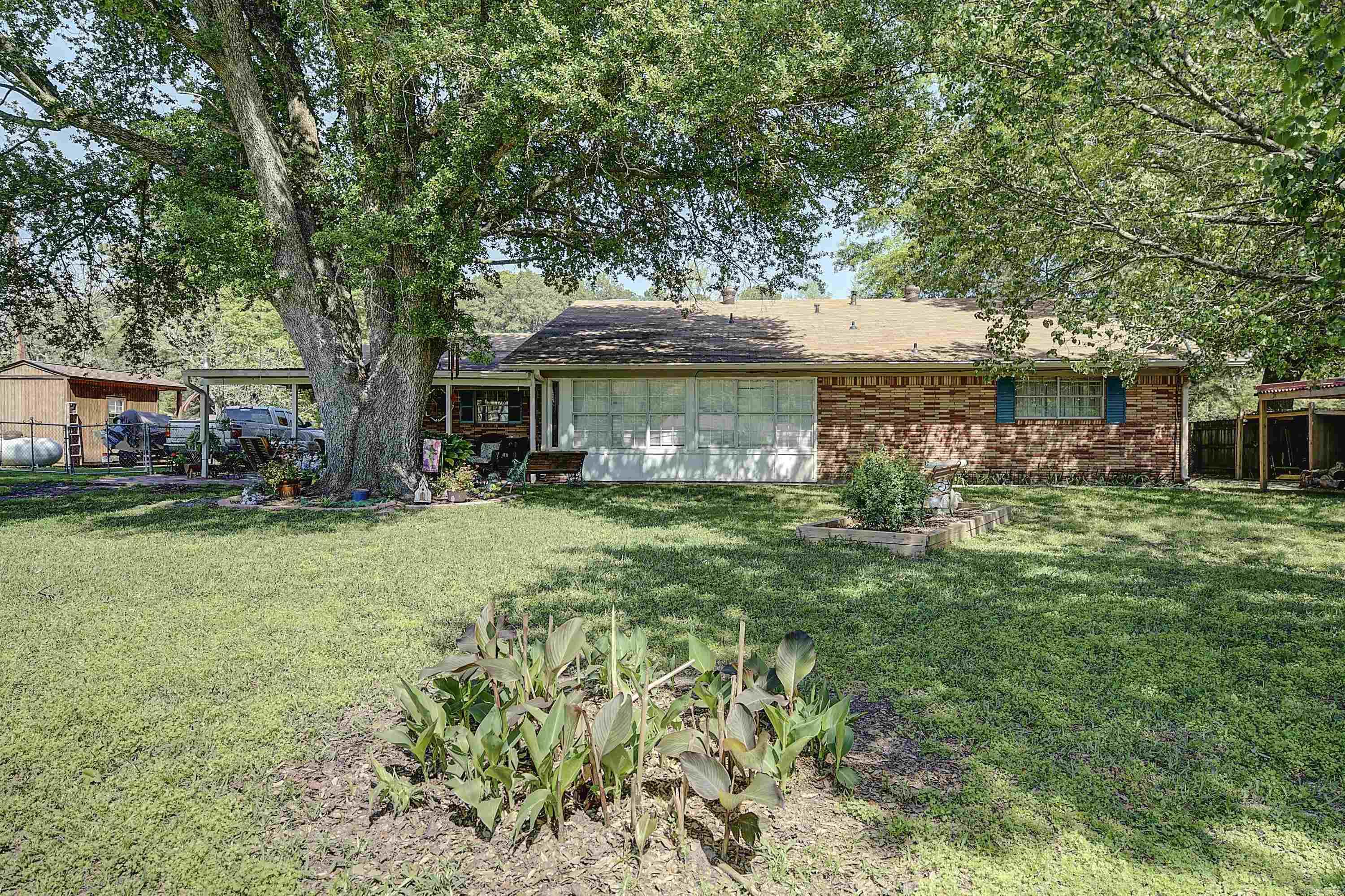 903 Whippoorwill  Atlanta, TX