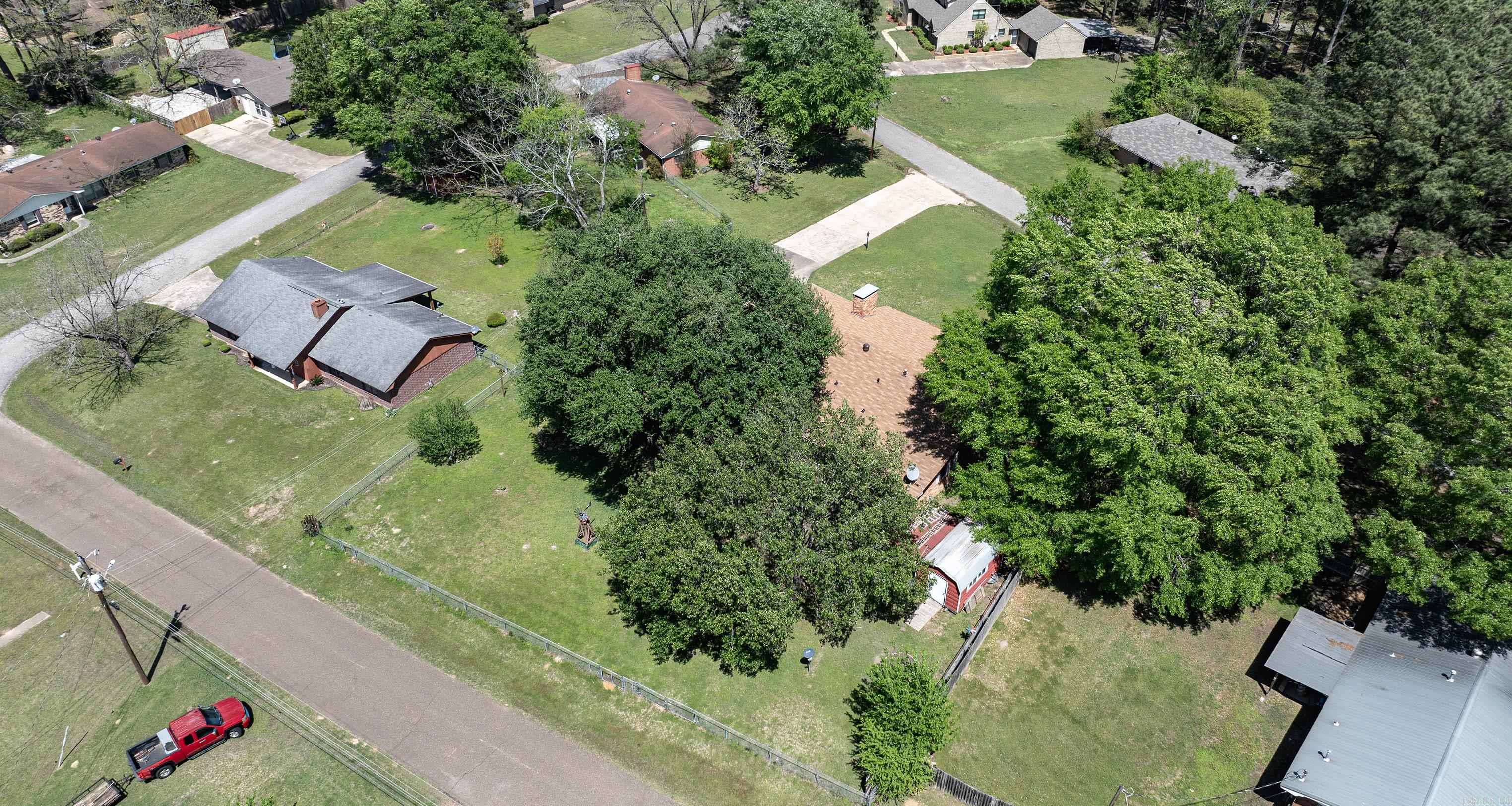 903 Whippoorwill  Atlanta, TX