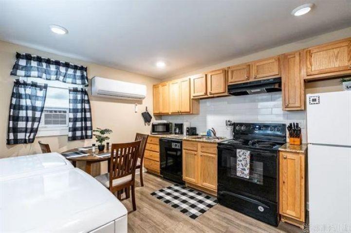 408 Booker  Little Rock, AR