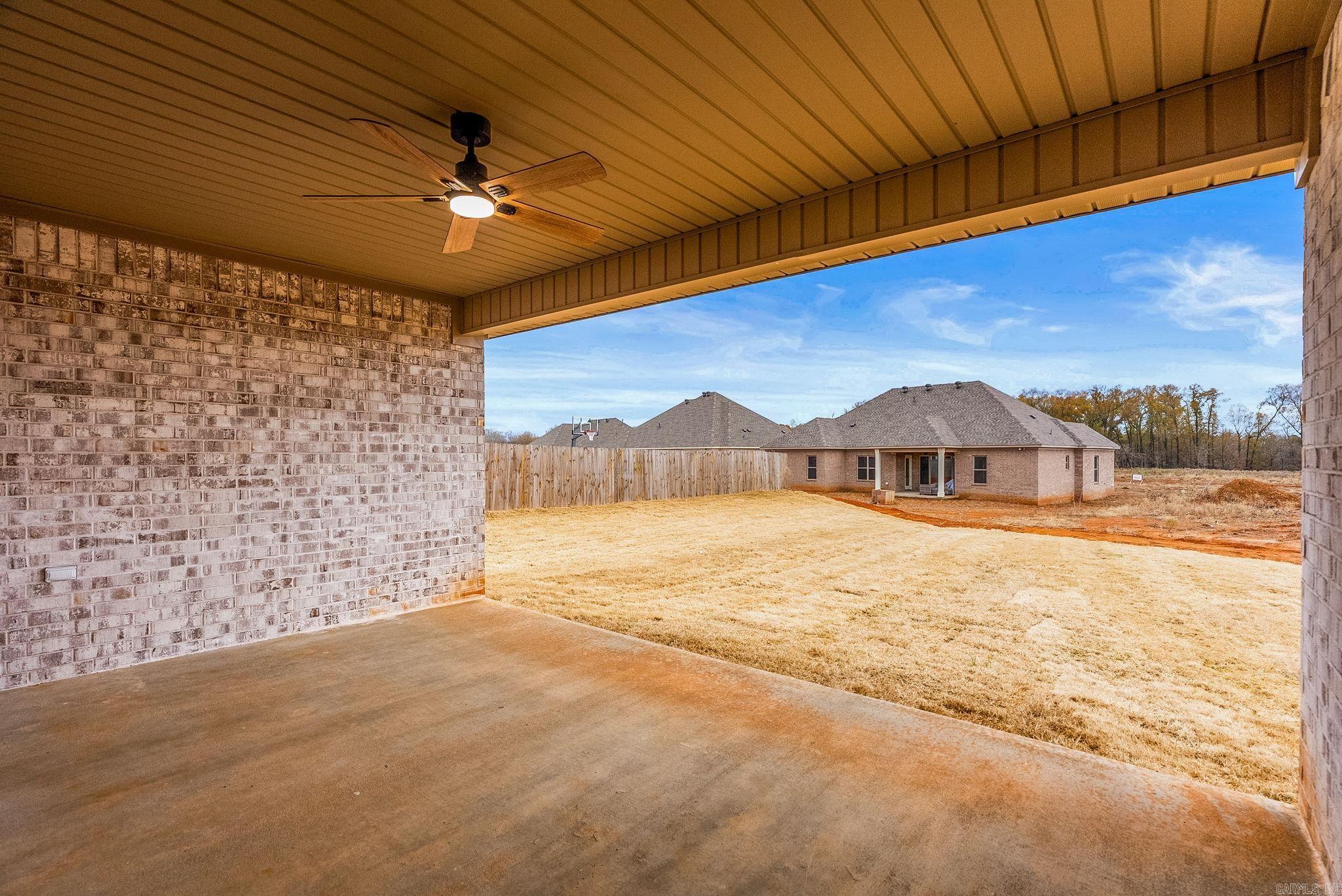 71 Corniche Cove  Maumelle, AR