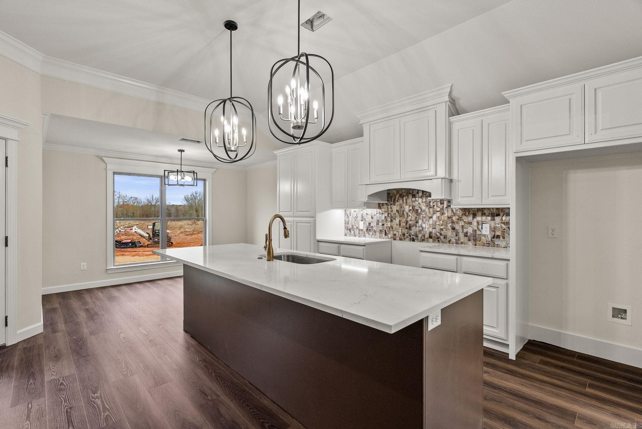 71 Corniche Cove  Maumelle, AR