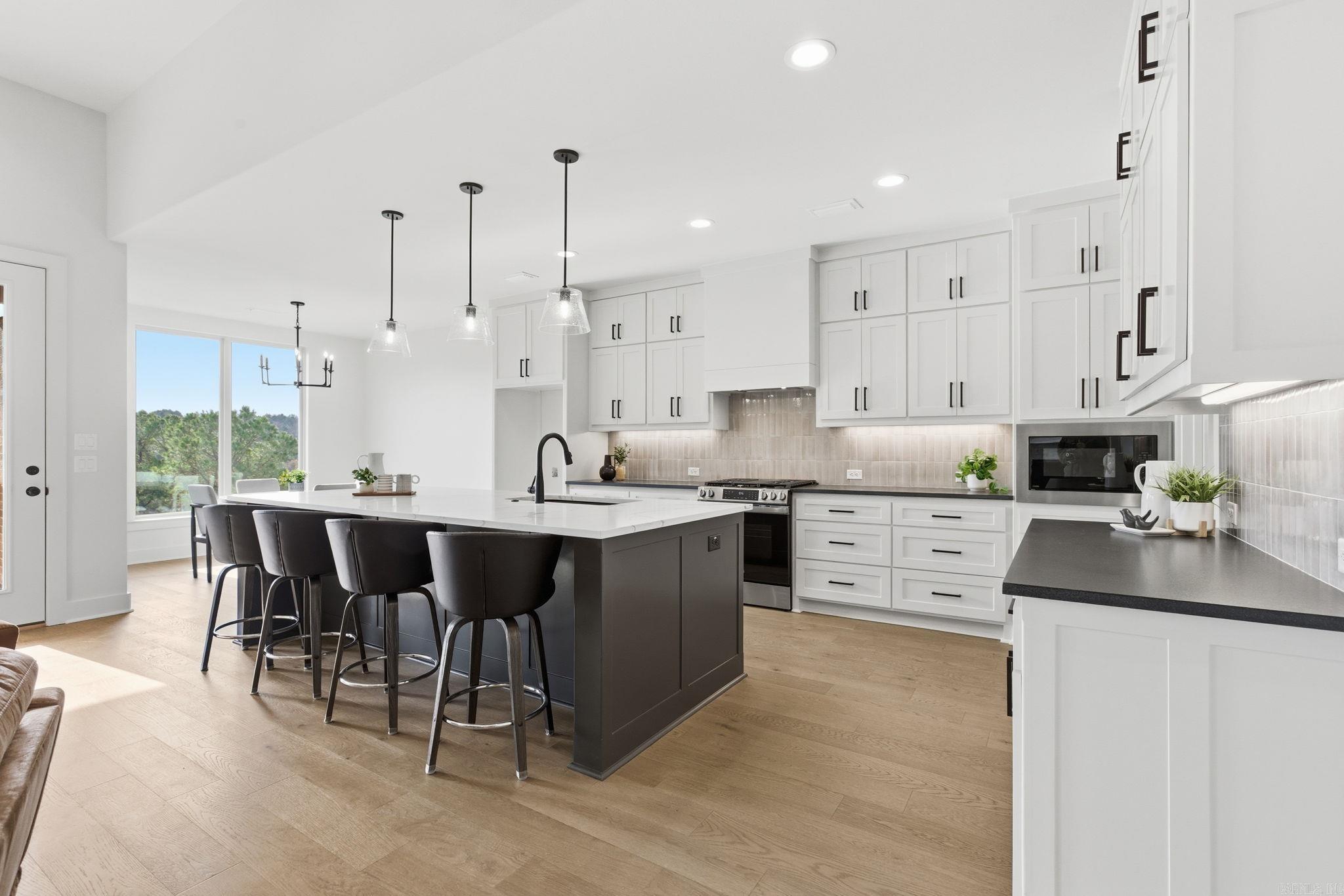 173 Ridgeview Trail Maumelle, AR 72113