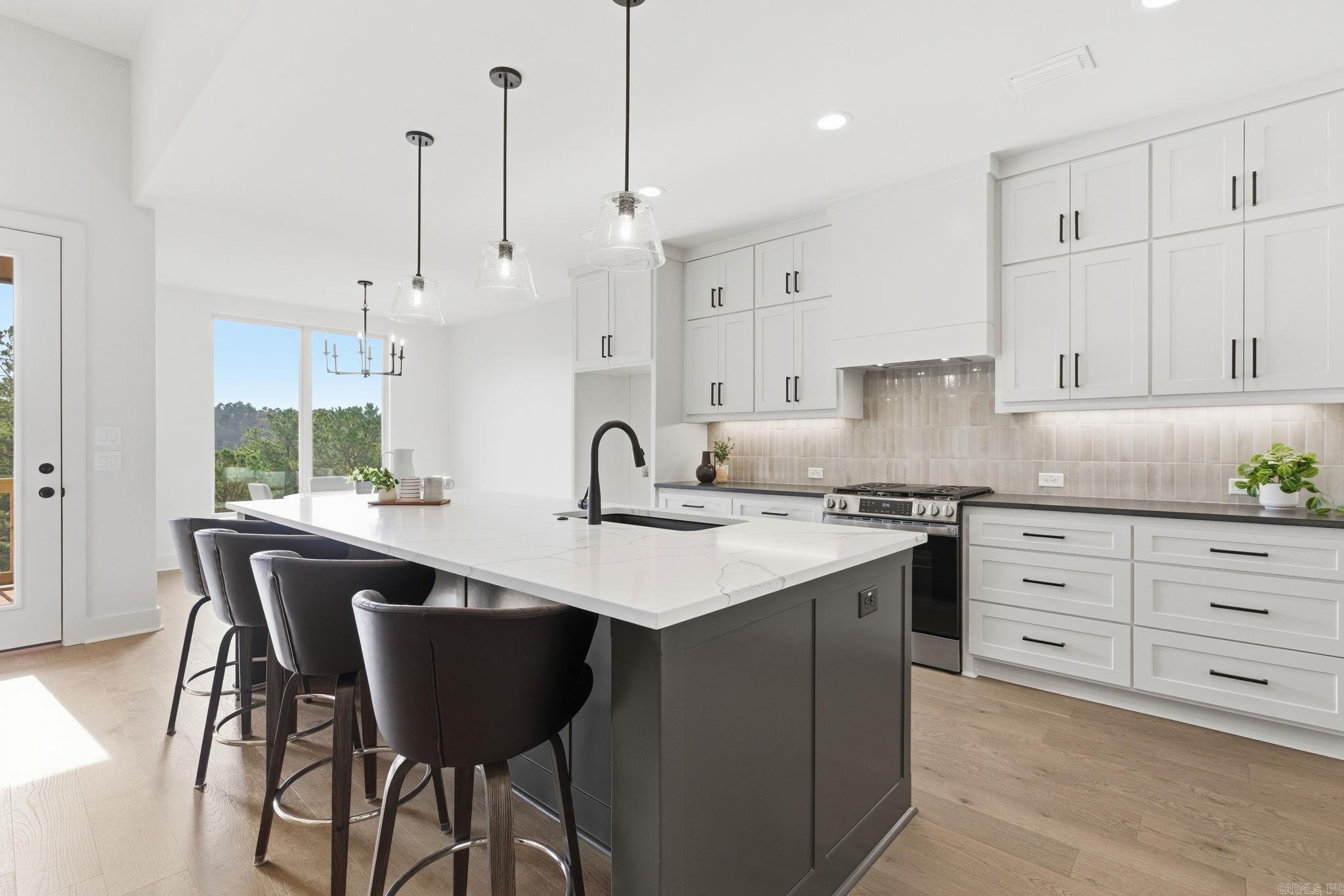 173 Ridgeview Trail Maumelle, AR 72113