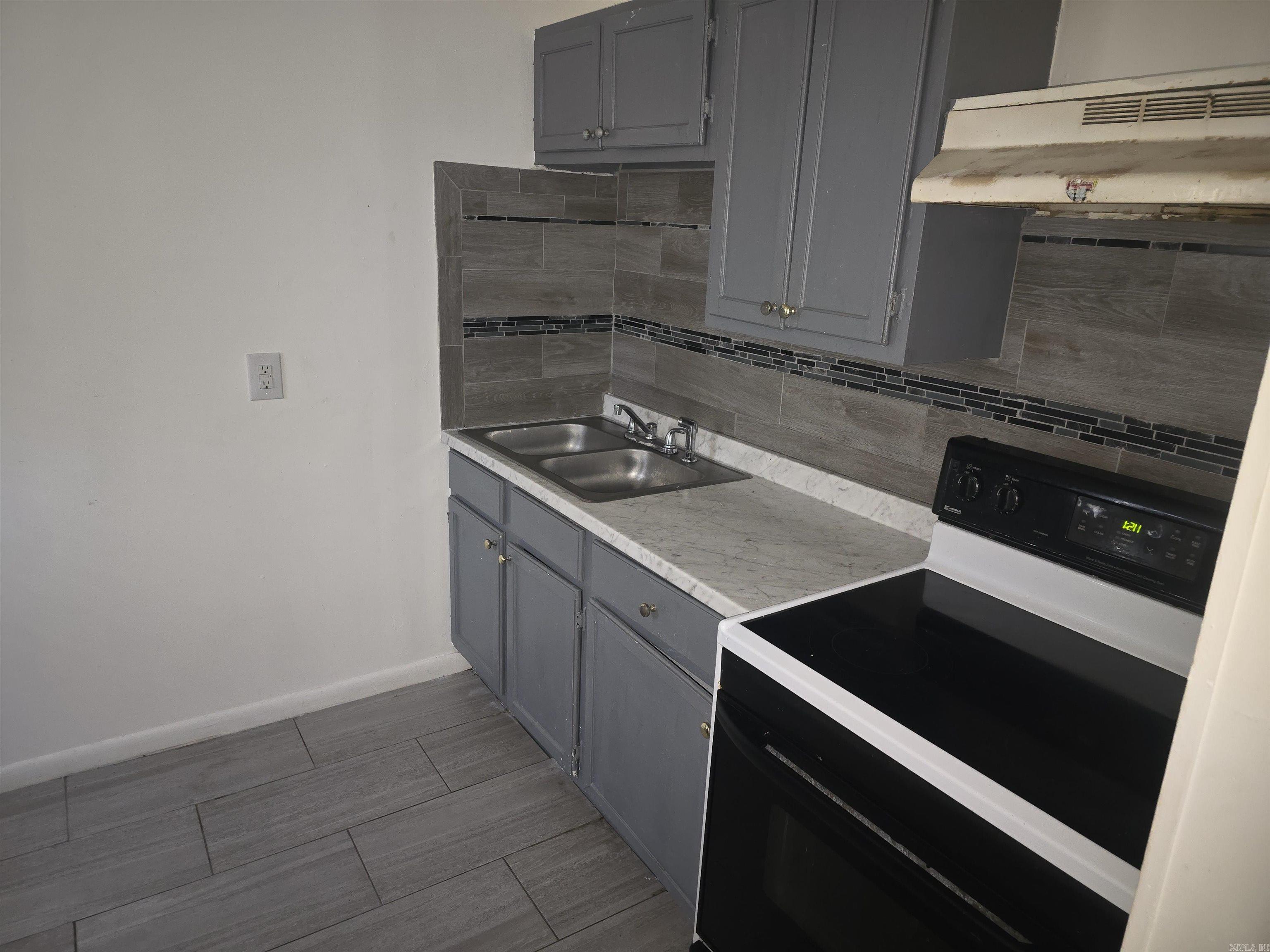 3016 S Gum  Pine Bluff, AR