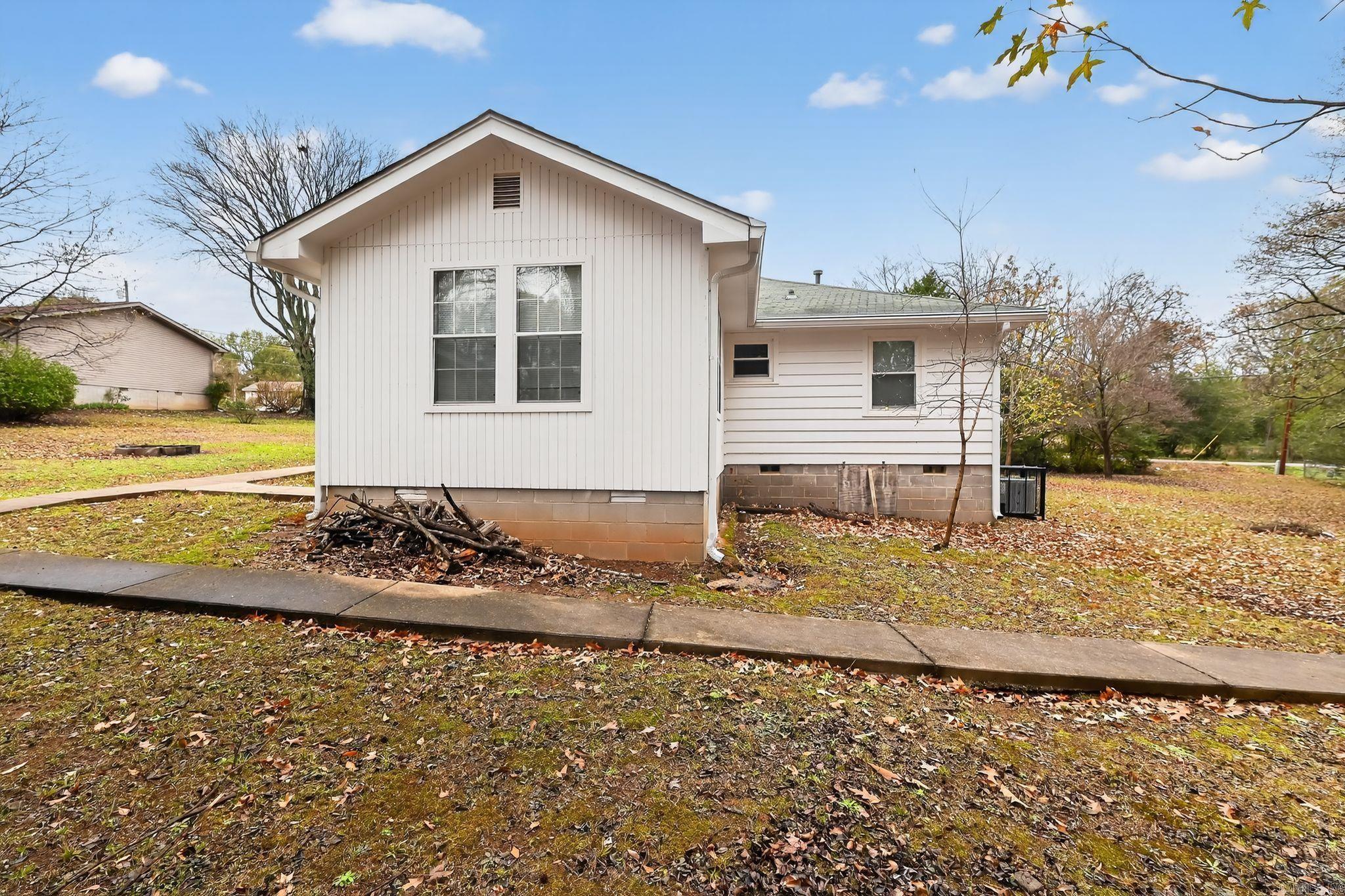 8517 Fairwood  Mabelvale, AR