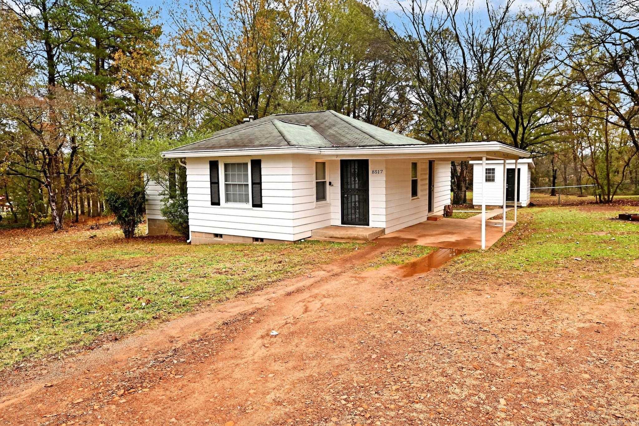 8517 Fairwood  Mabelvale, AR