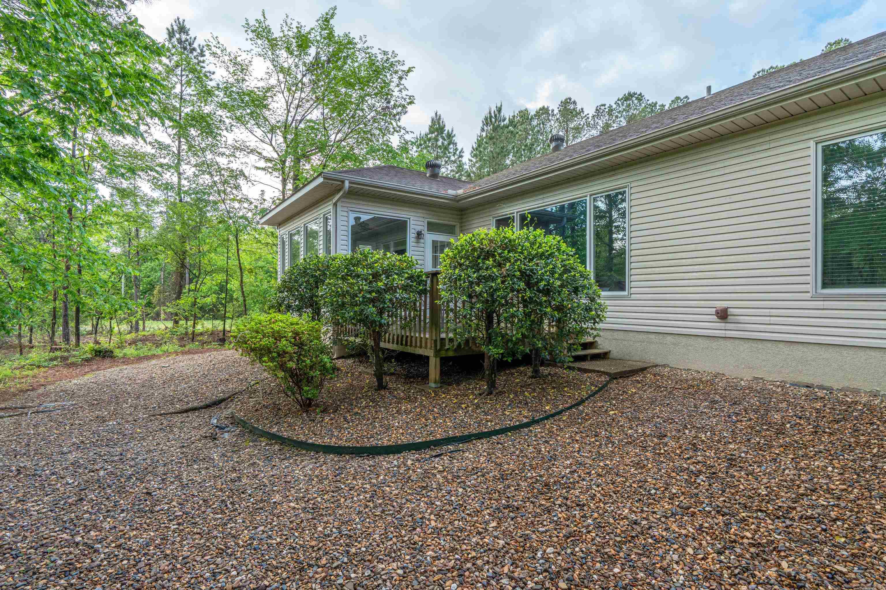 20 Risco Way Hot Springs Village, AR 71909