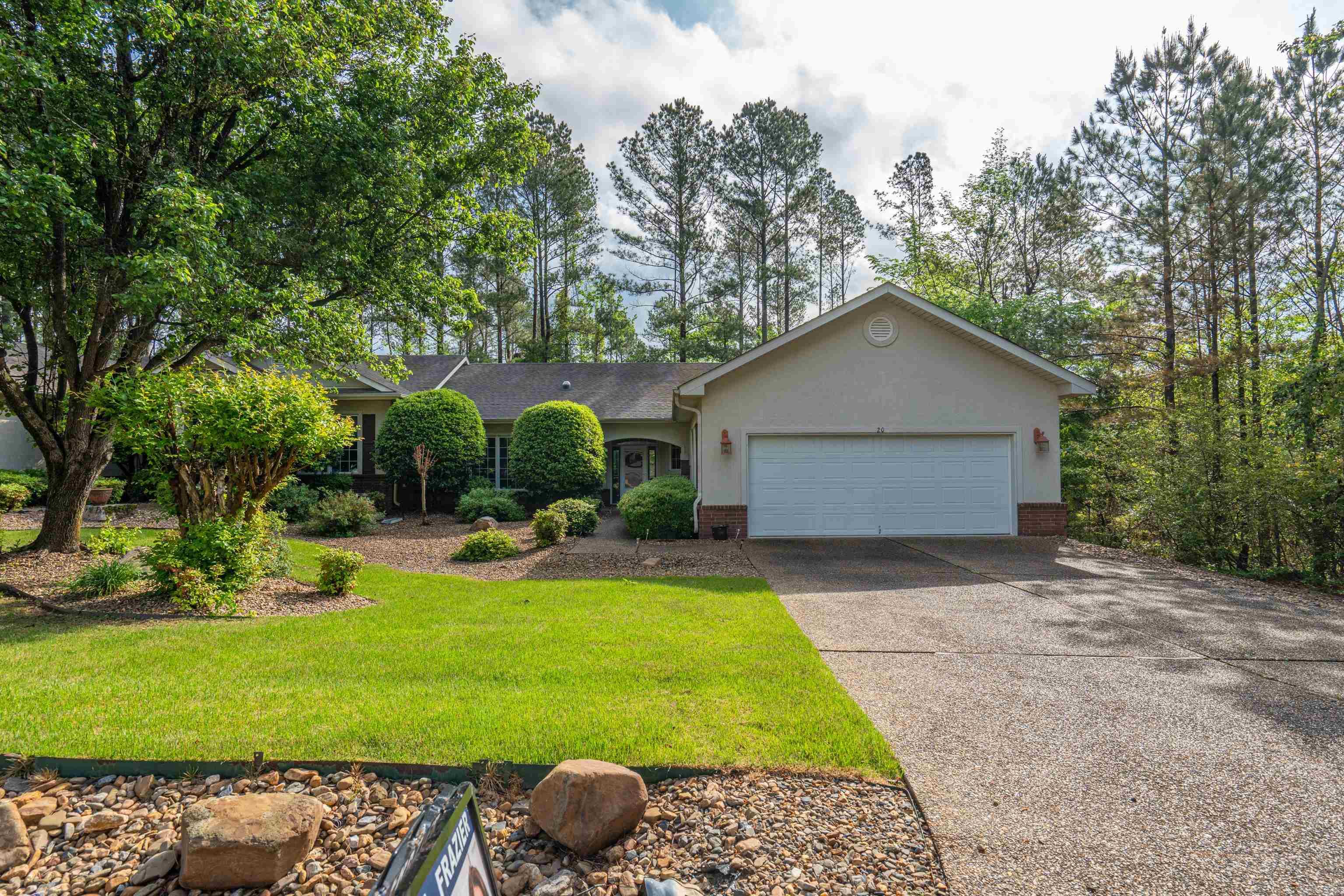 20 Risco Way Hot Springs Village, AR 71909