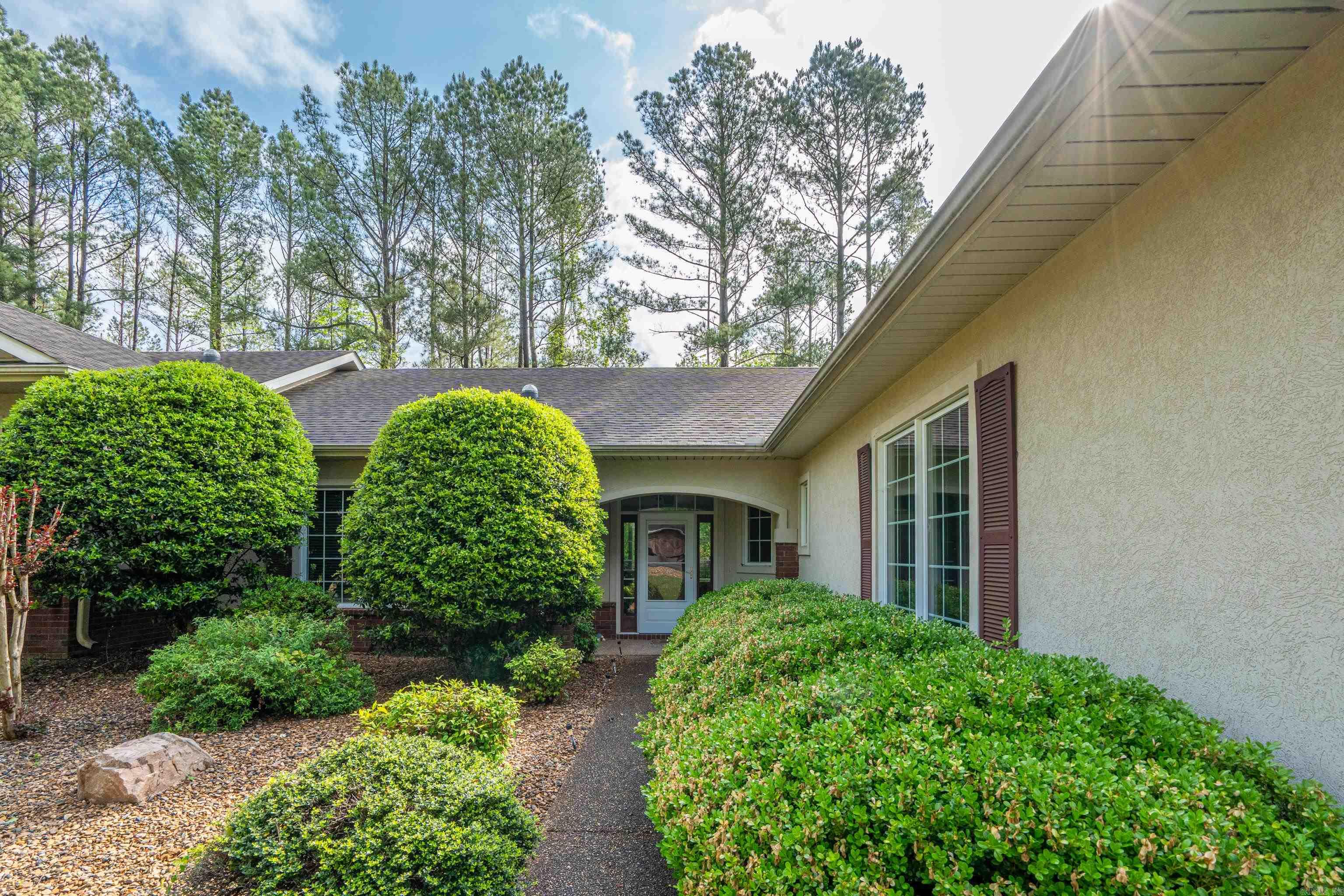 20 Risco Way Hot Springs Village, AR 71909