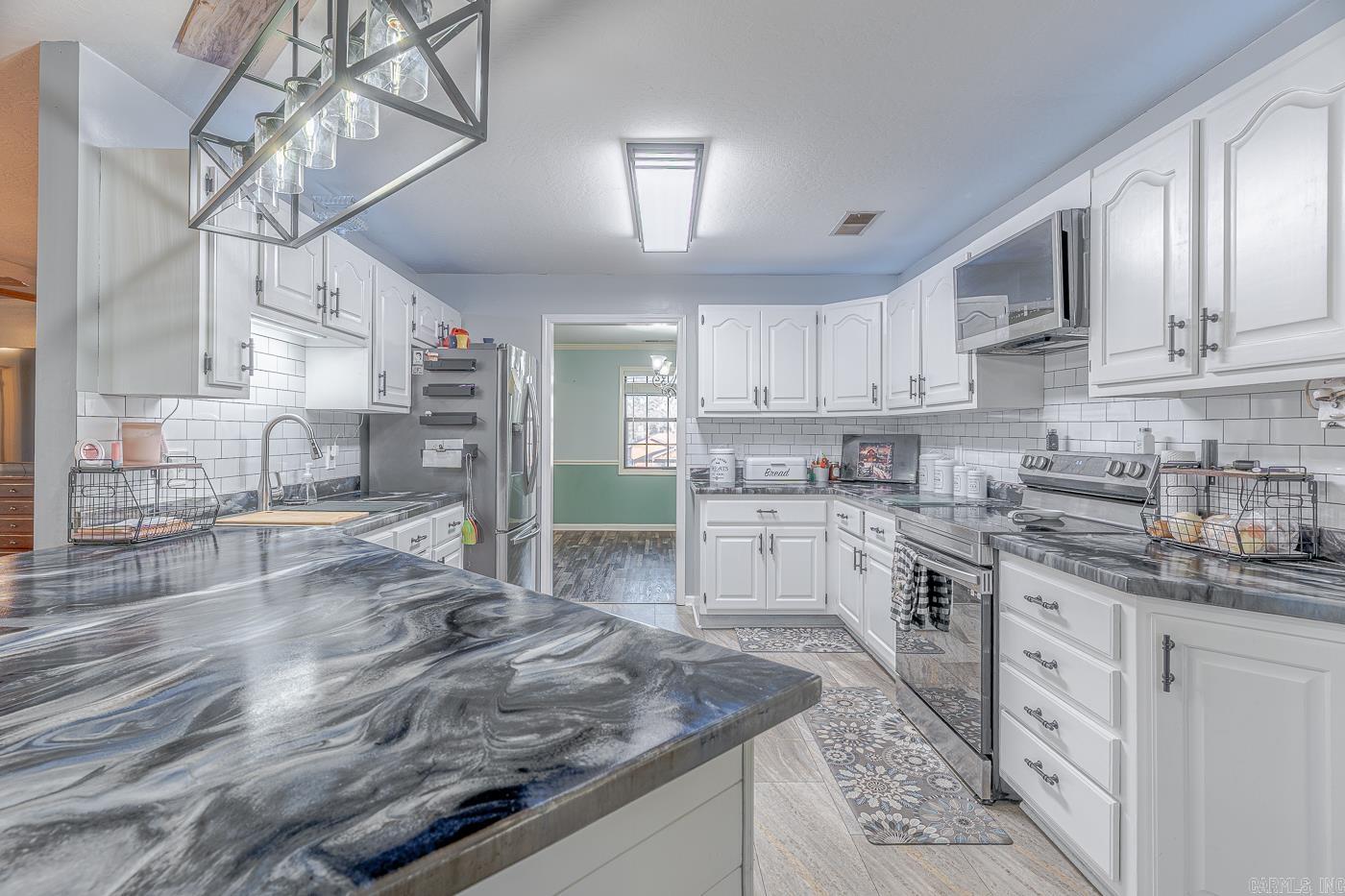 806 W Mueller St Paragould, AR 72450