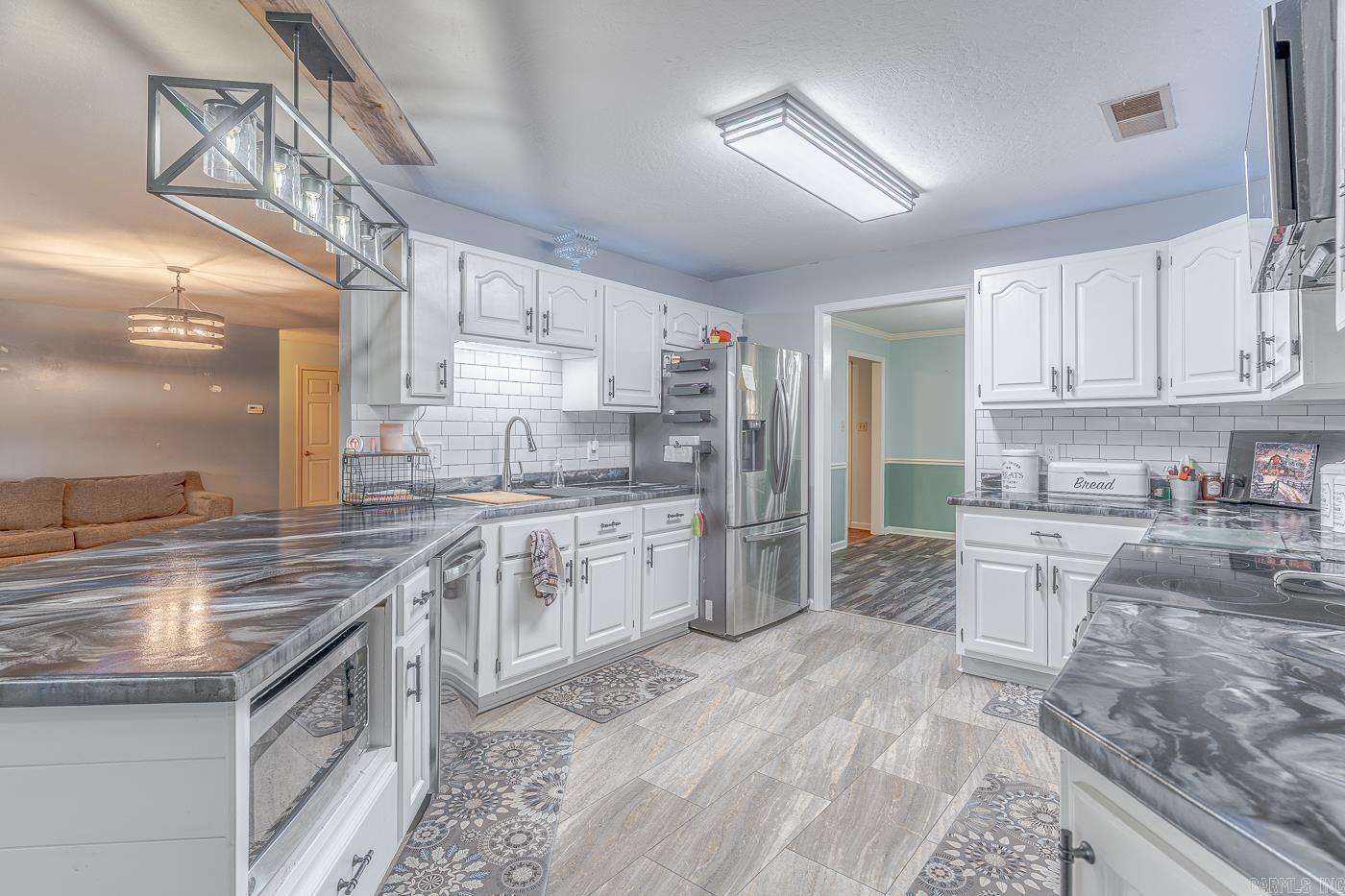 806 W Mueller St Paragould, AR 72450