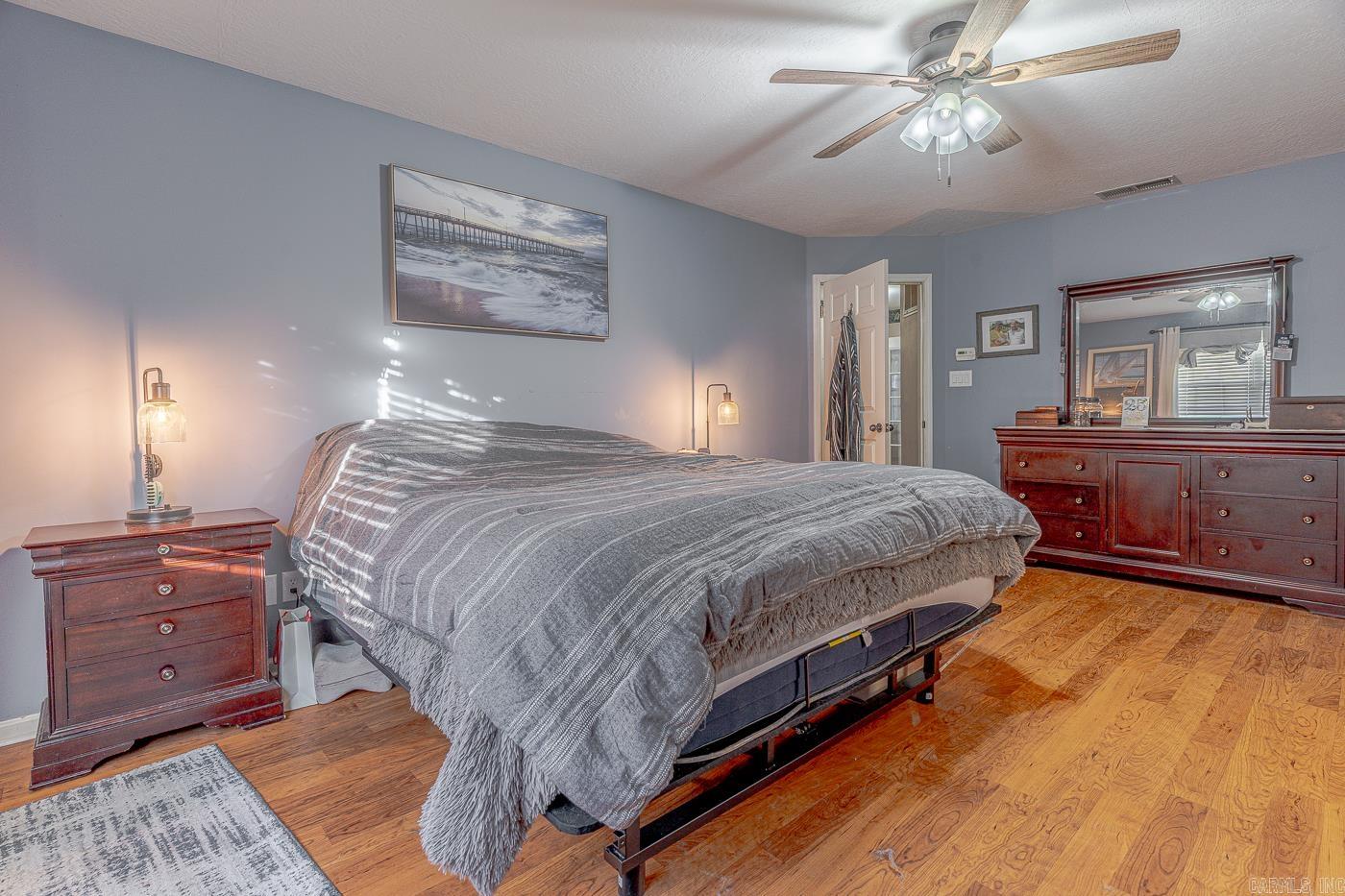 806 W Mueller St Paragould, AR 72450