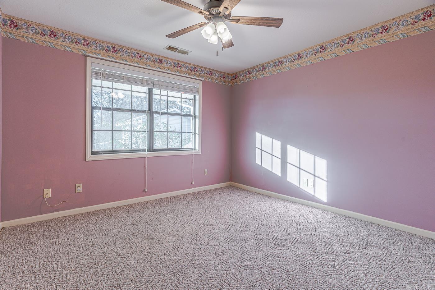 806 W Mueller St Paragould, AR 72450