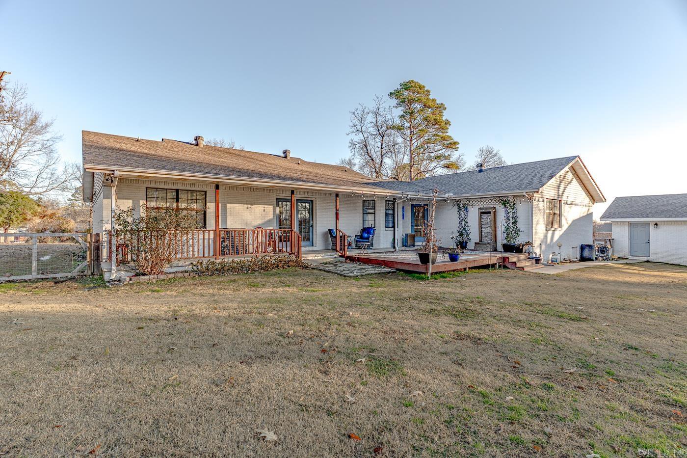 806 W Mueller St Paragould, AR 72450