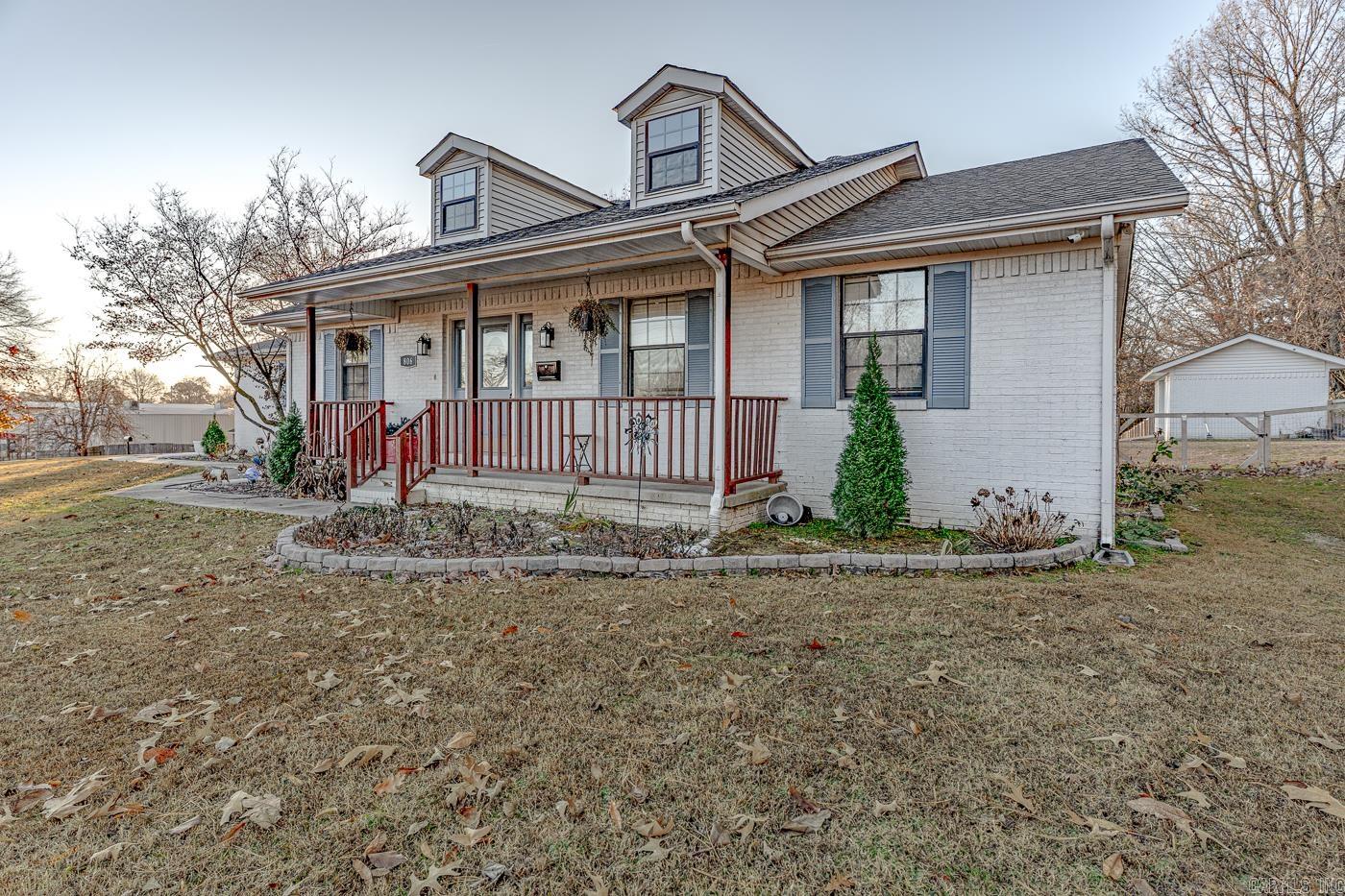 806 W Mueller St Paragould, AR 72450