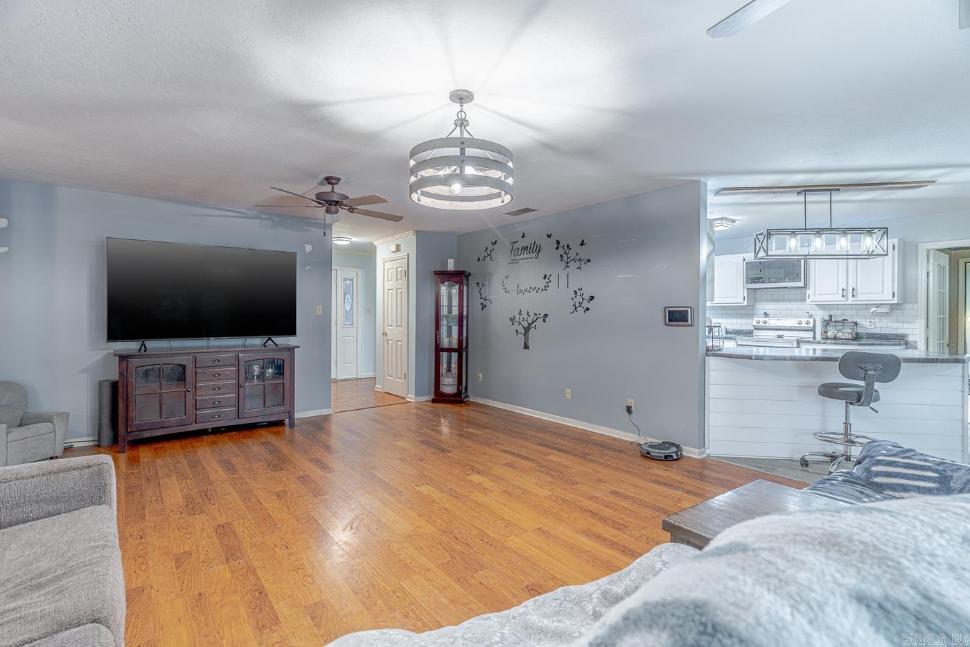 806 W Mueller St Paragould, AR 72450