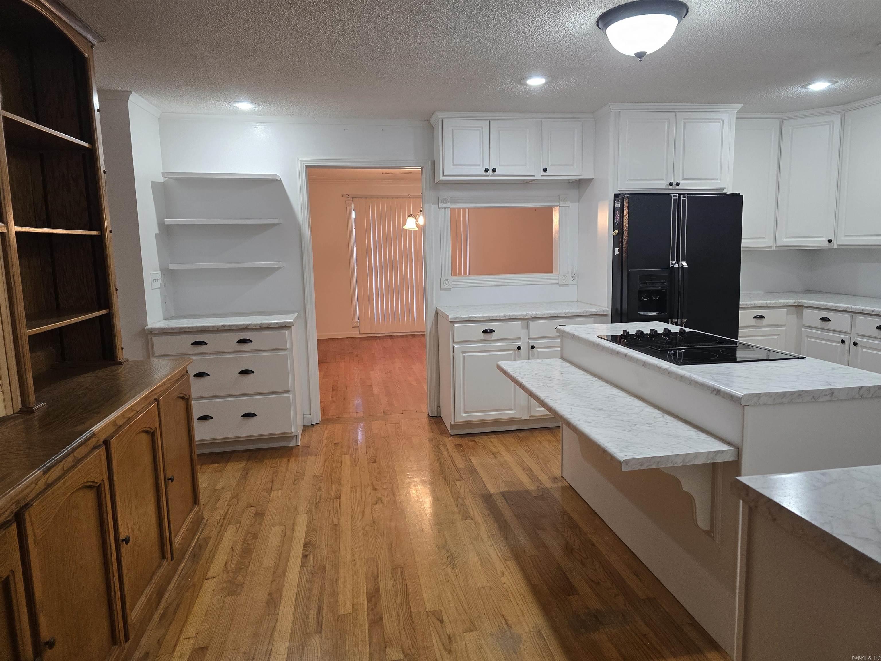 106 Honeysuckle  Helena, AR