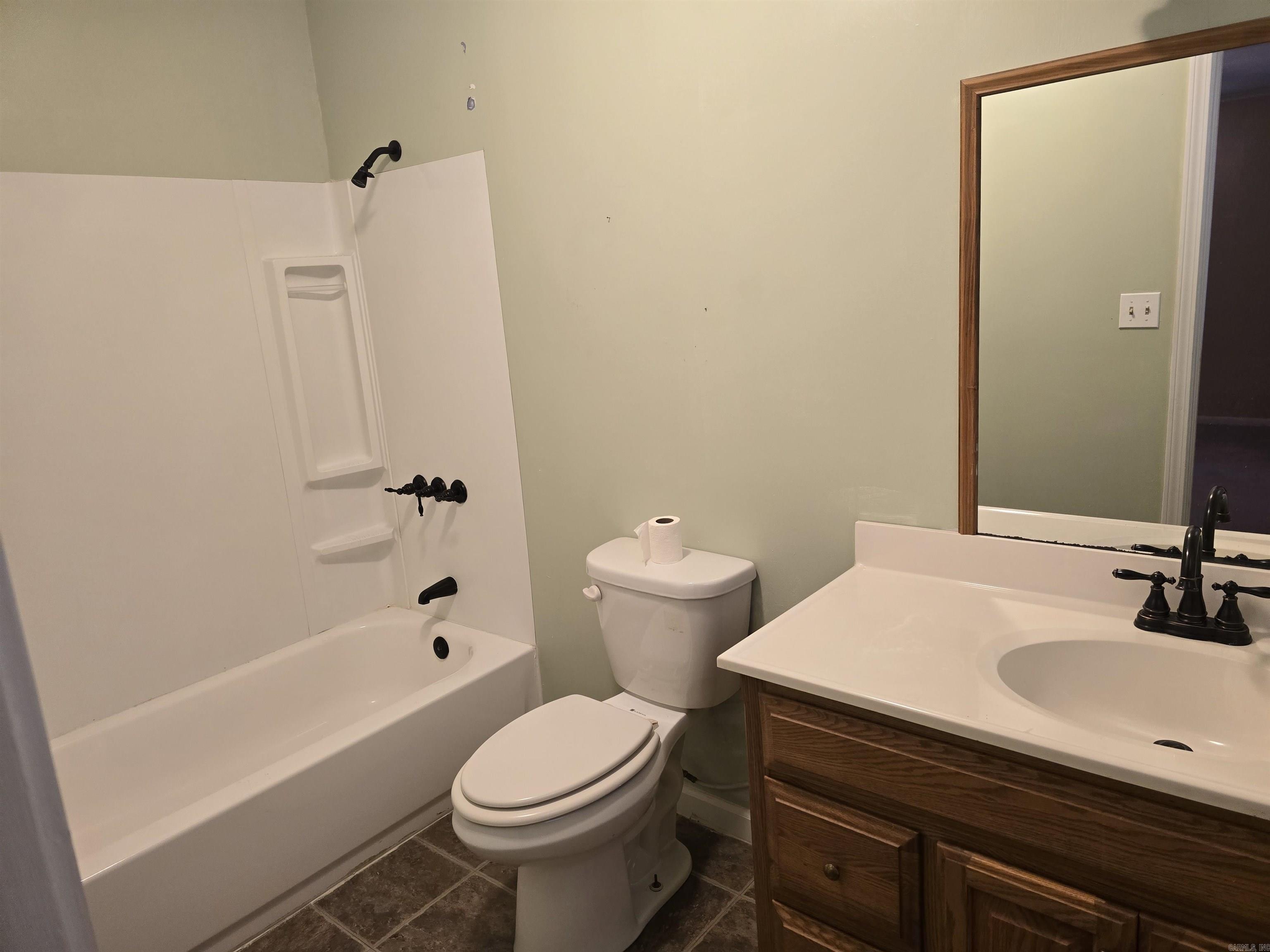 106 Honeysuckle  Helena, AR