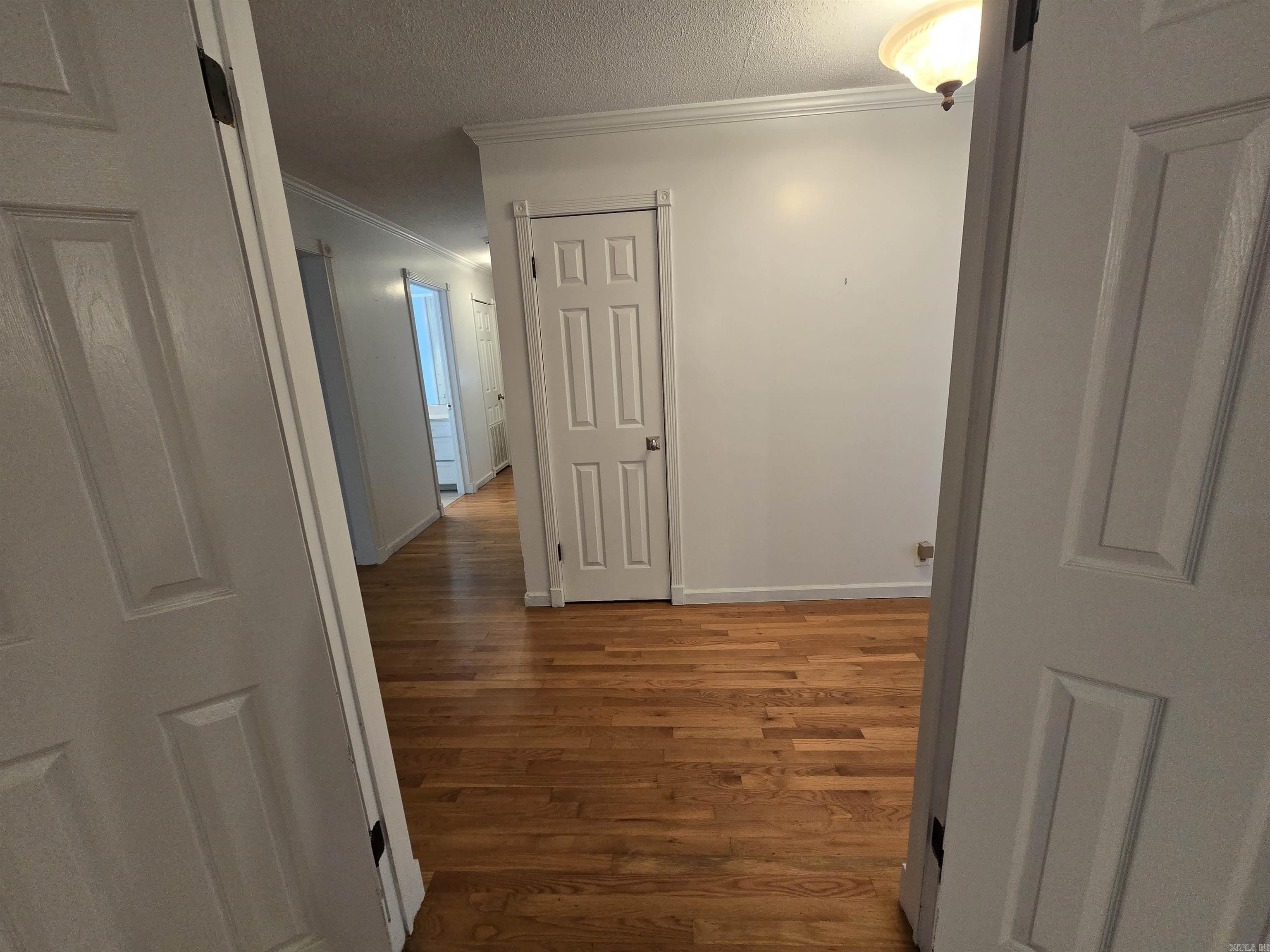 106 Honeysuckle  Helena, AR