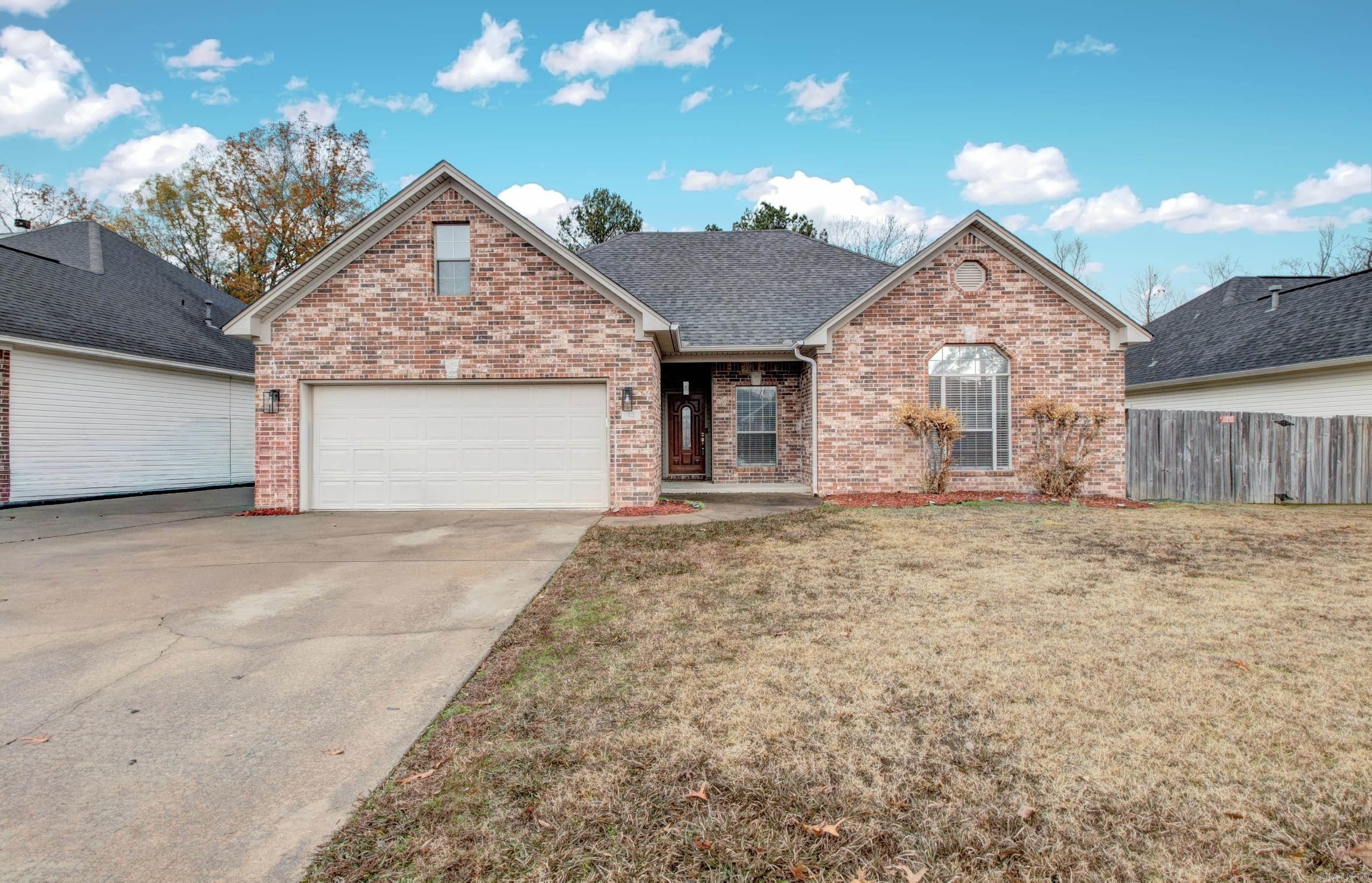 12 Westfield Dr Little Rock, AR 72210-0000