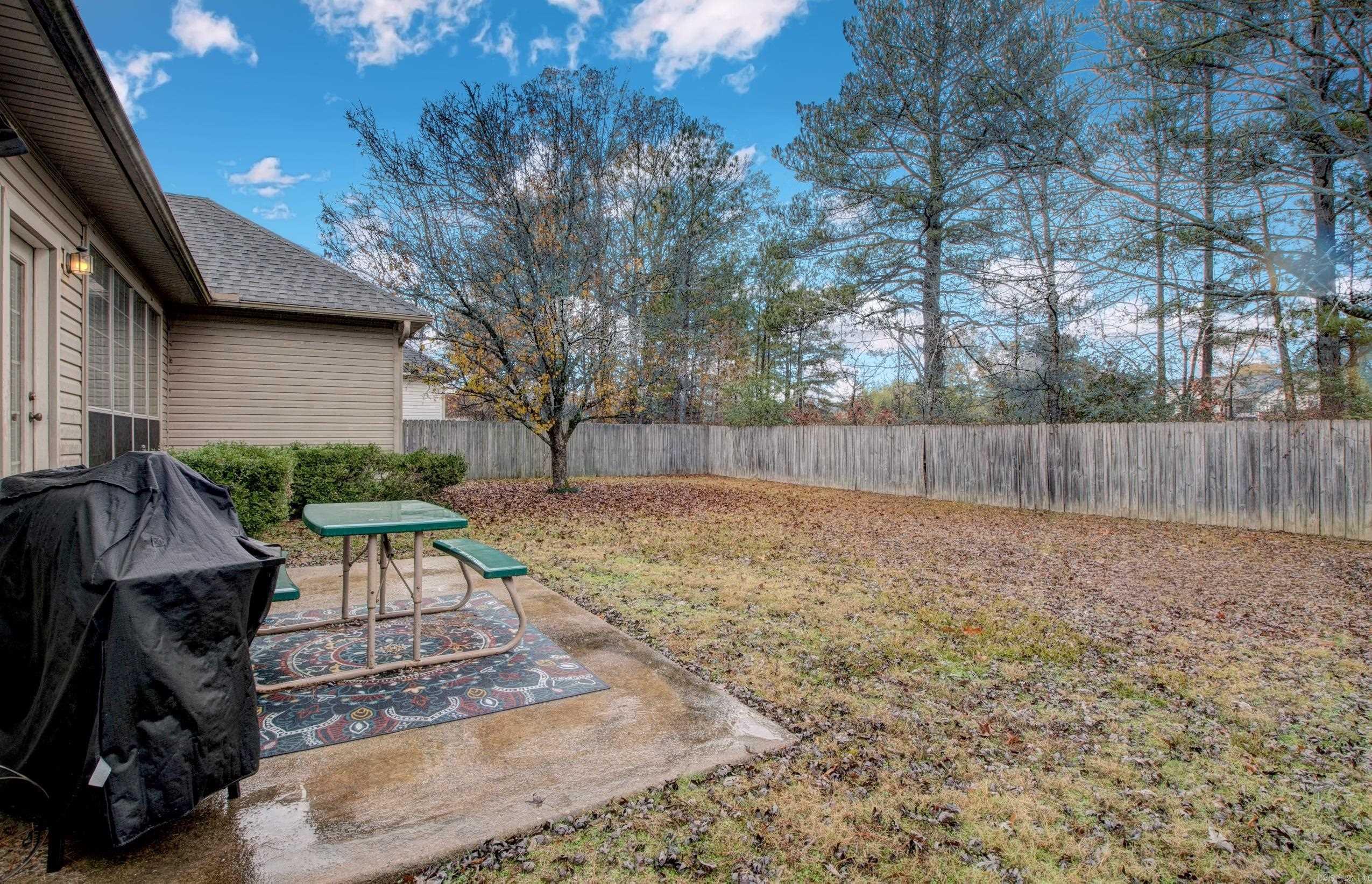 12 Westfield Dr Little Rock, AR 72210-0000