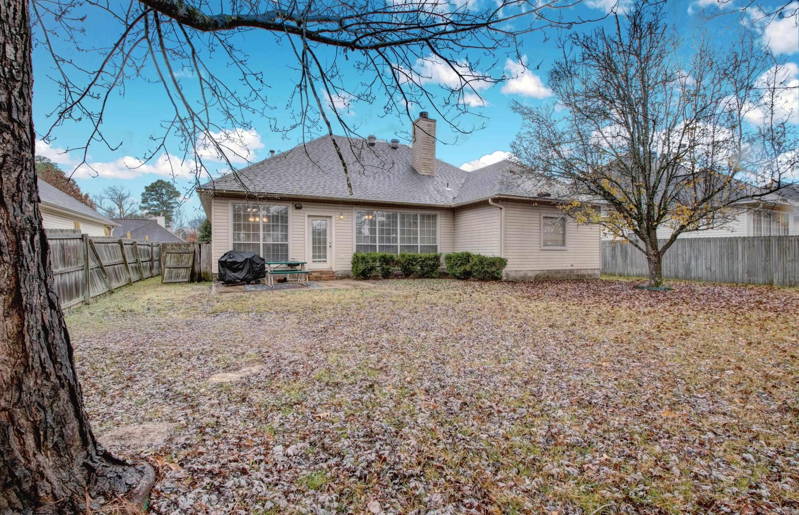 12 Westfield Dr Little Rock, AR 72210-0000