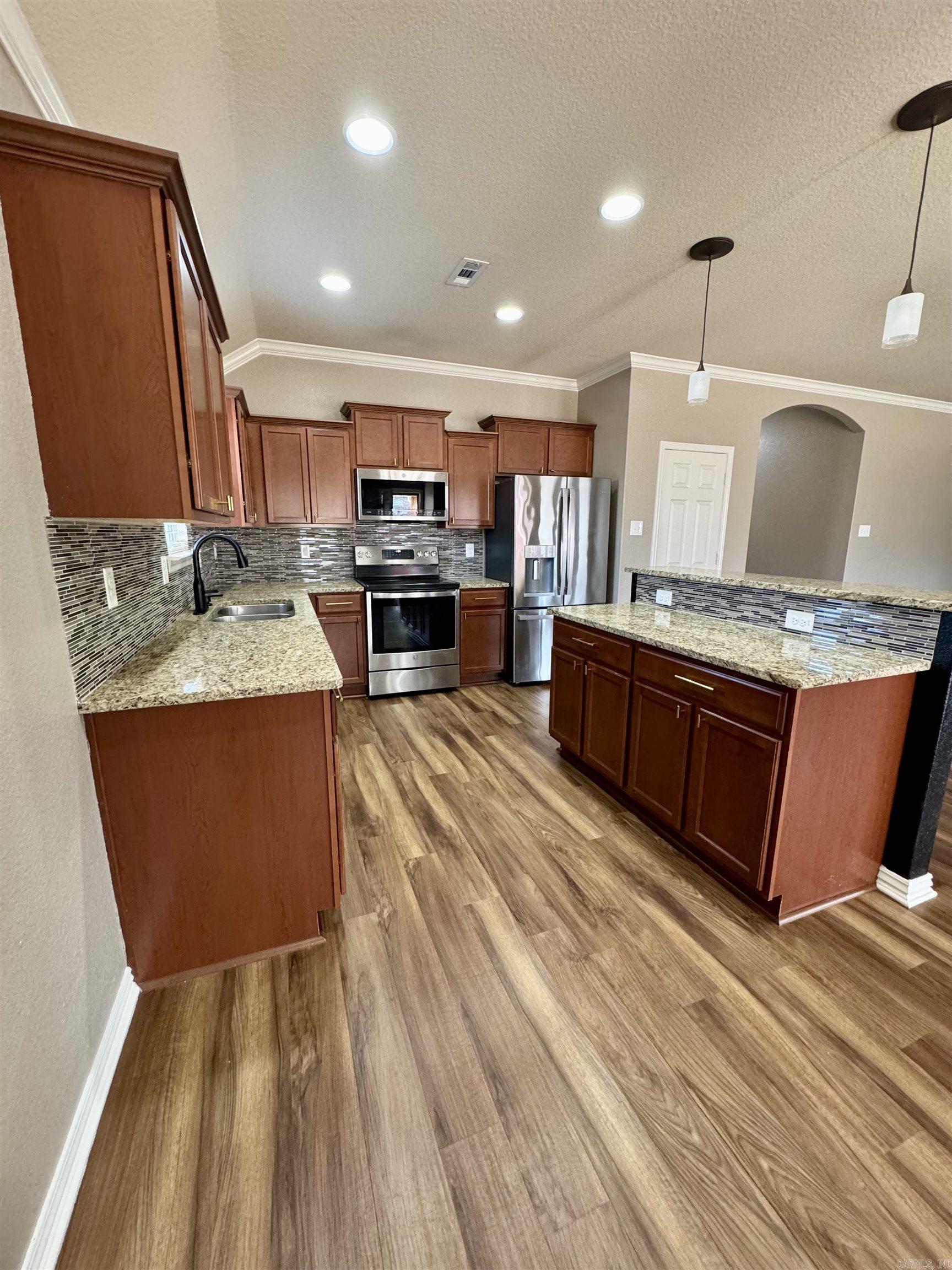 17109 Crooked Oak Drive Sherwood, AR 72120