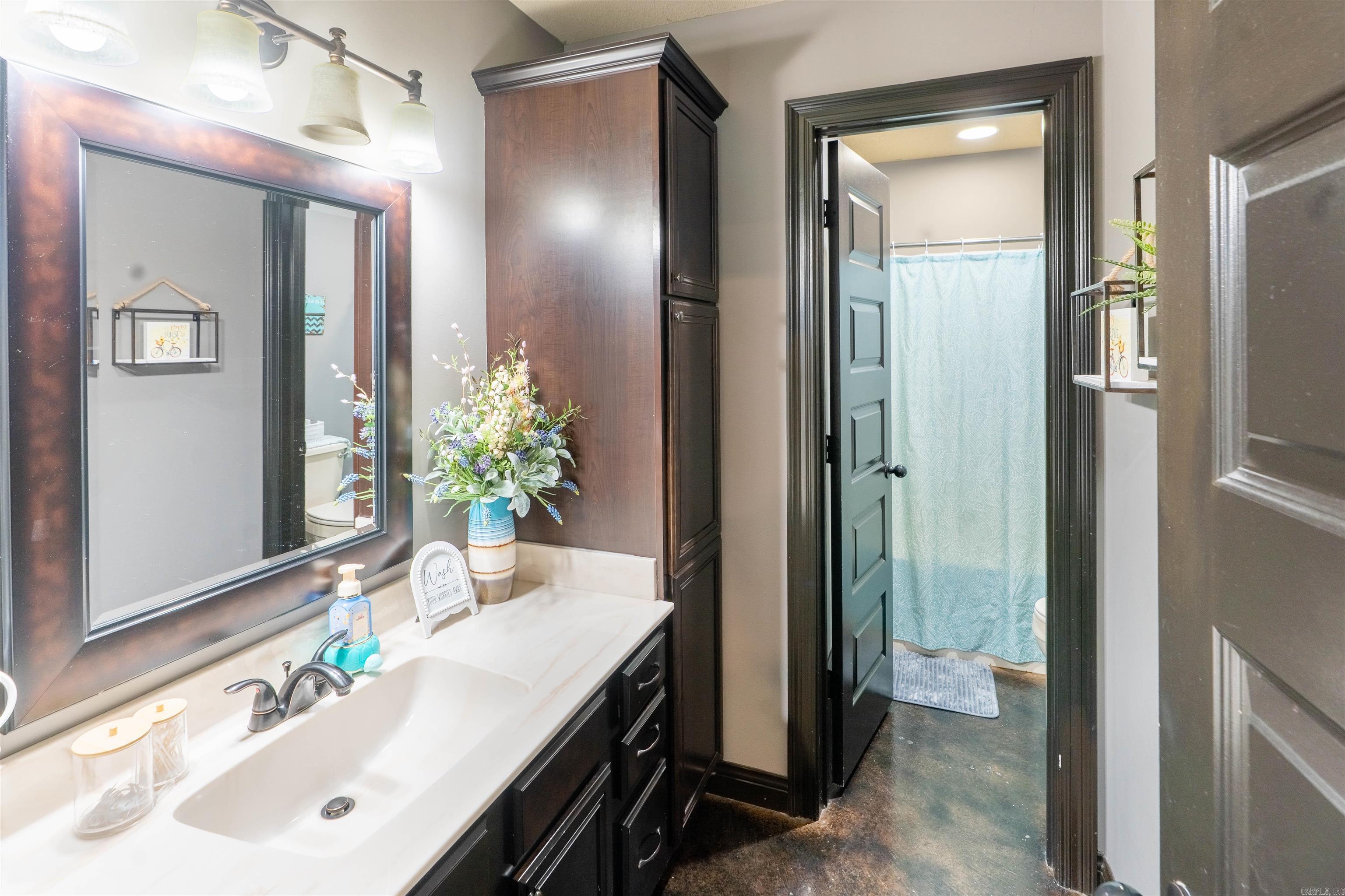 2002 Beaver Falls  Jonesboro, AR