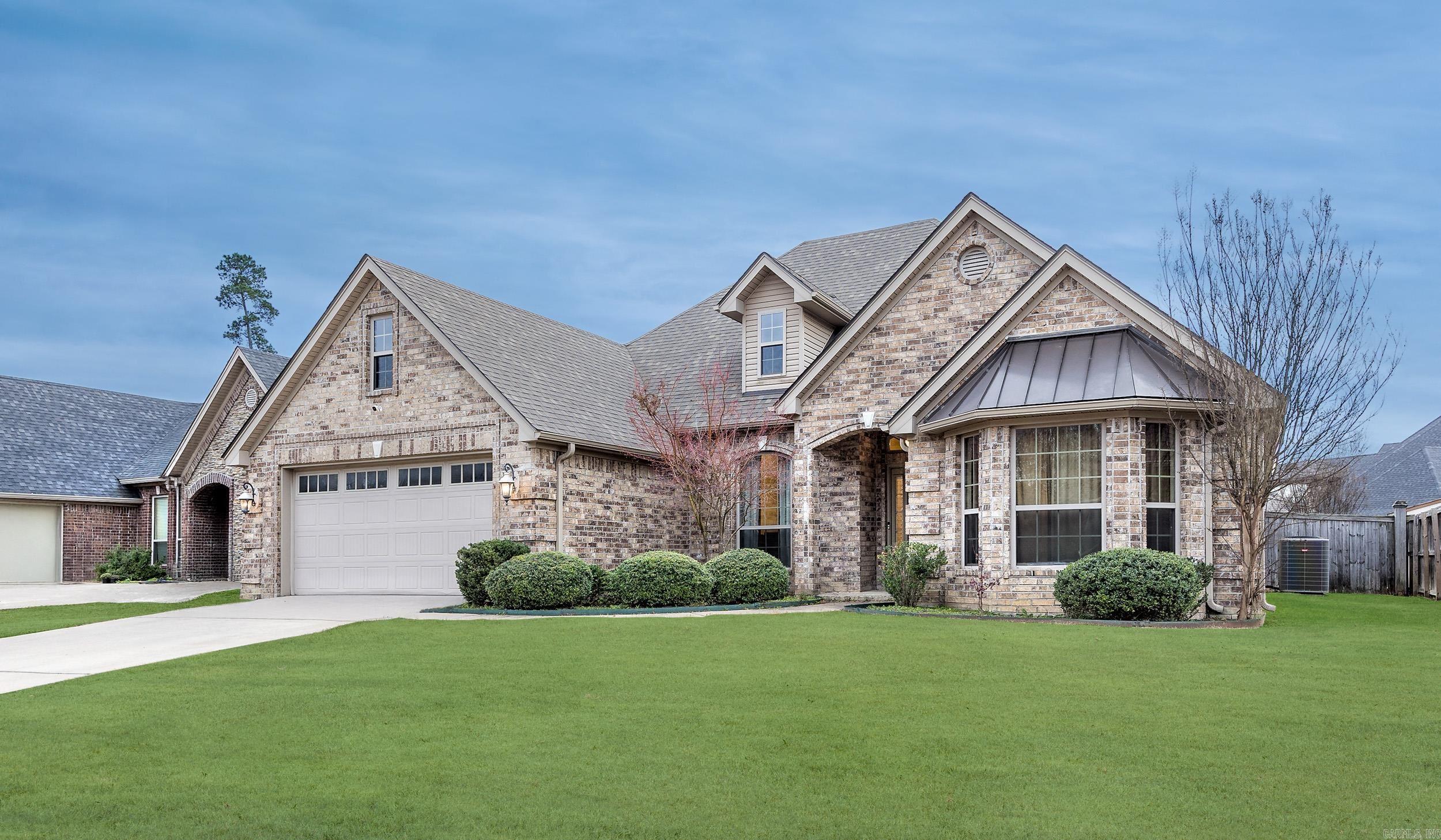 310 Corondelet Lane Maumelle, AR 72113